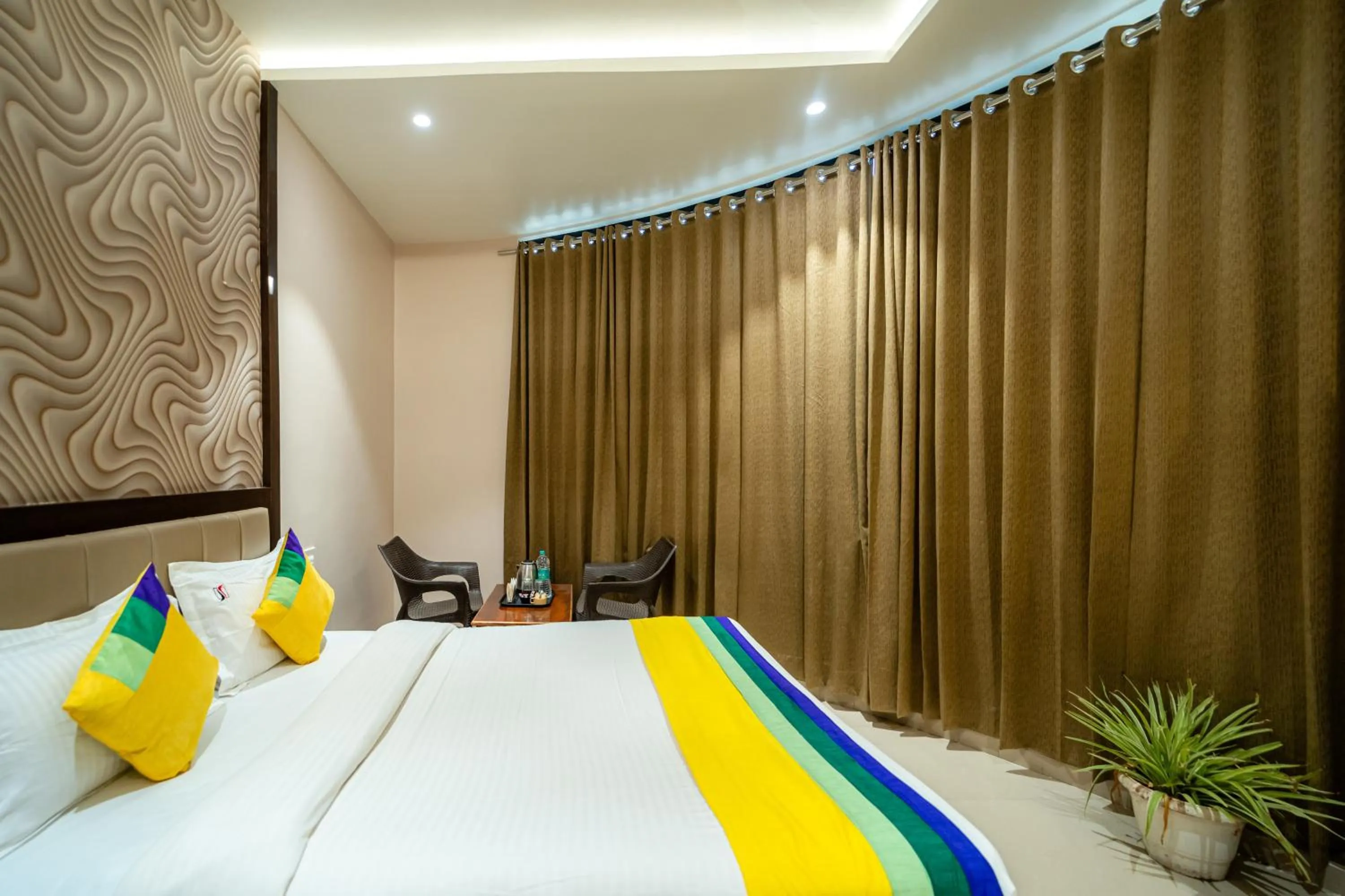 Bedroom, Bed in Itsy Hotels Sitara