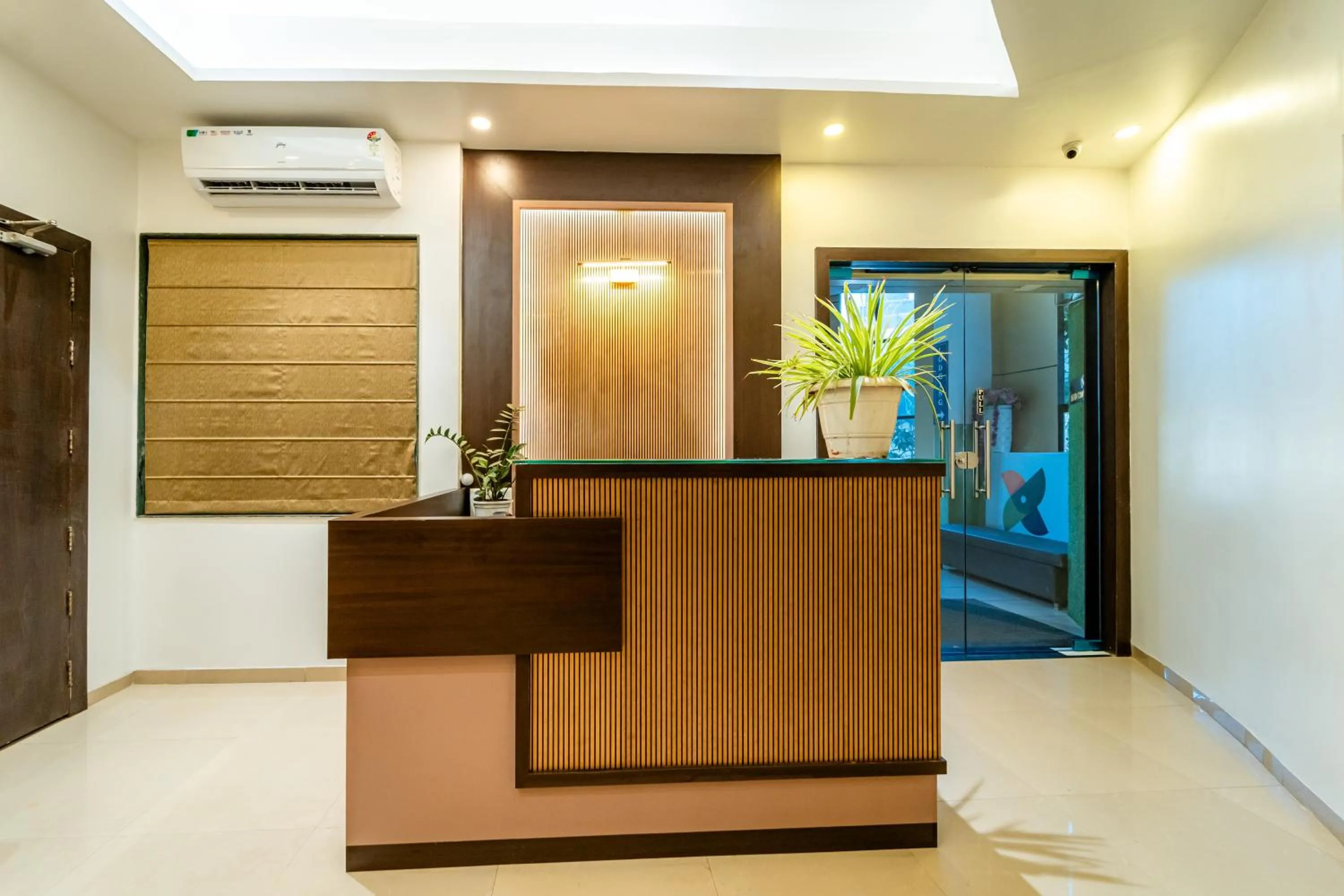 Lobby or reception in Itsy Hotels Sitara