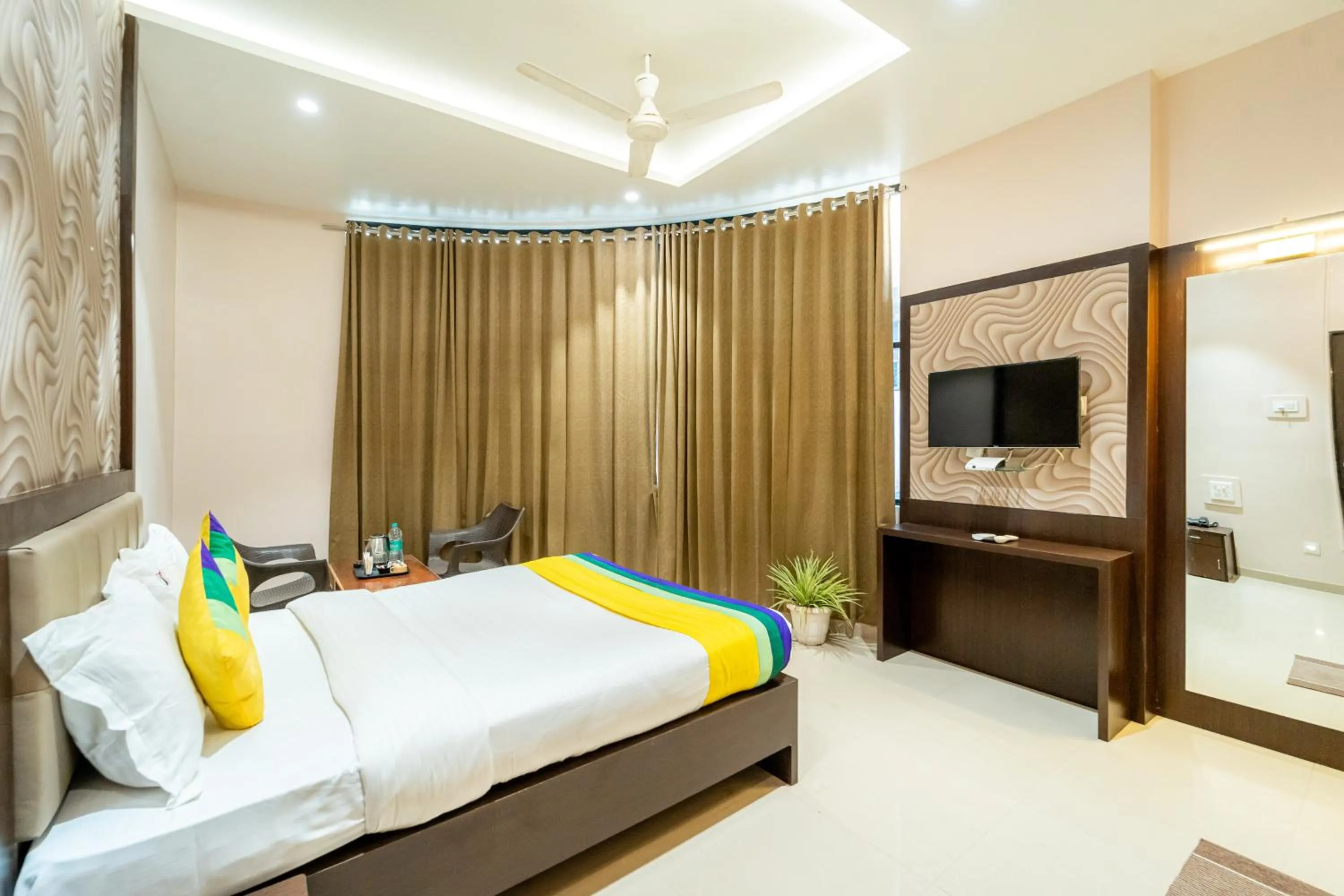 Bedroom, Bed in Itsy Hotels Sitara