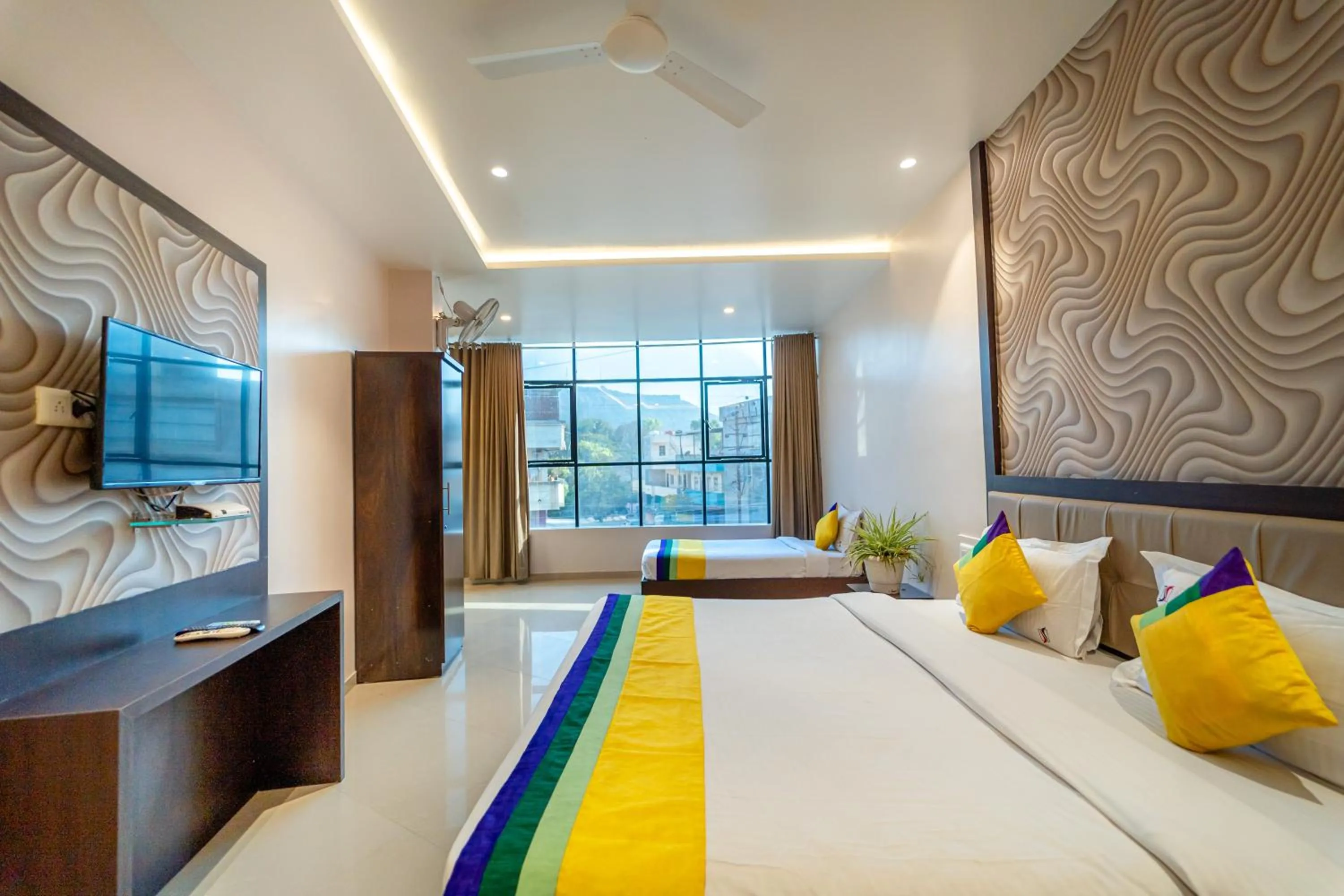 Bedroom, Bed in Itsy Hotels Sitara