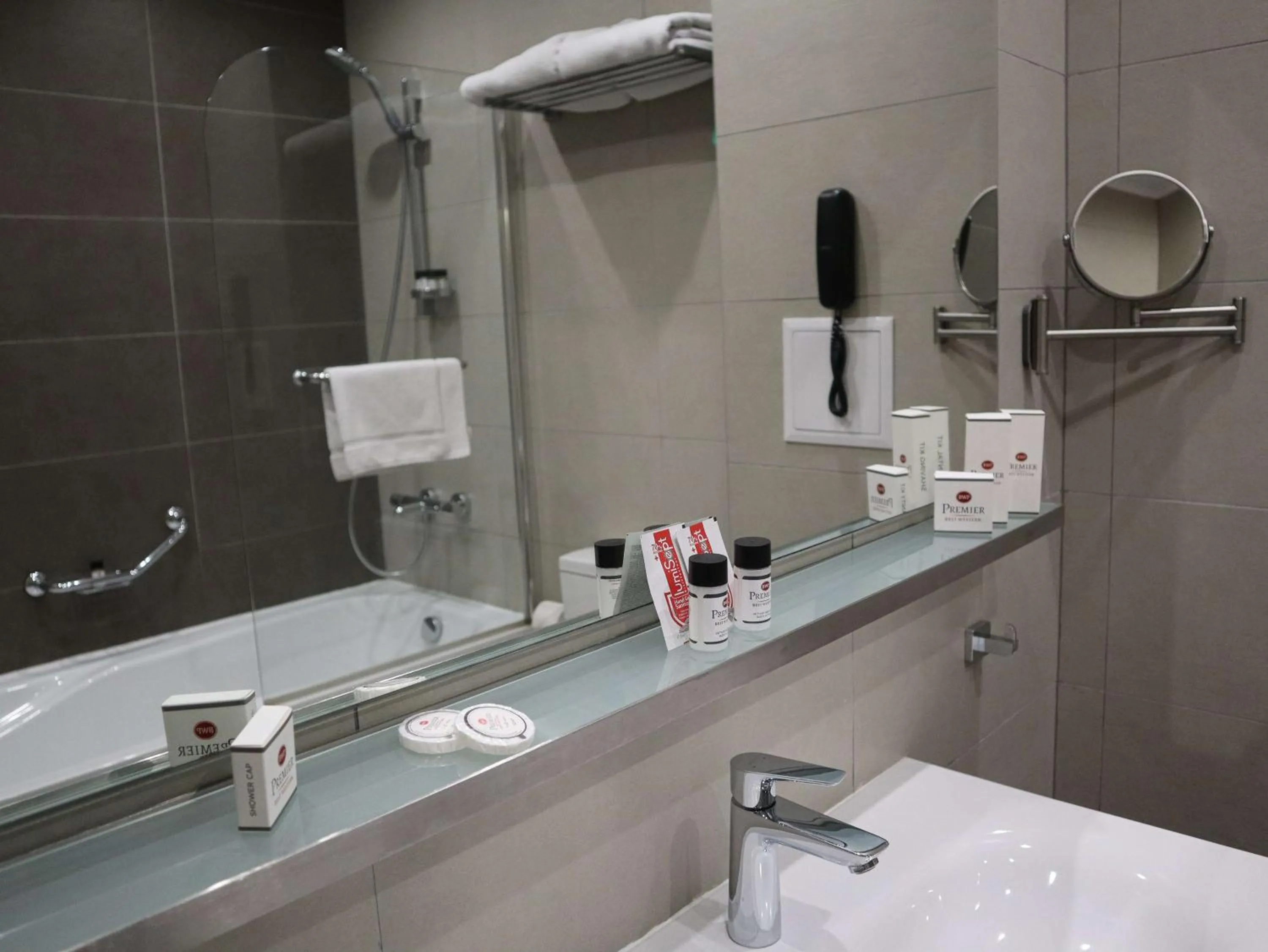 Shower in Best Western Premier Plovdiv Hills