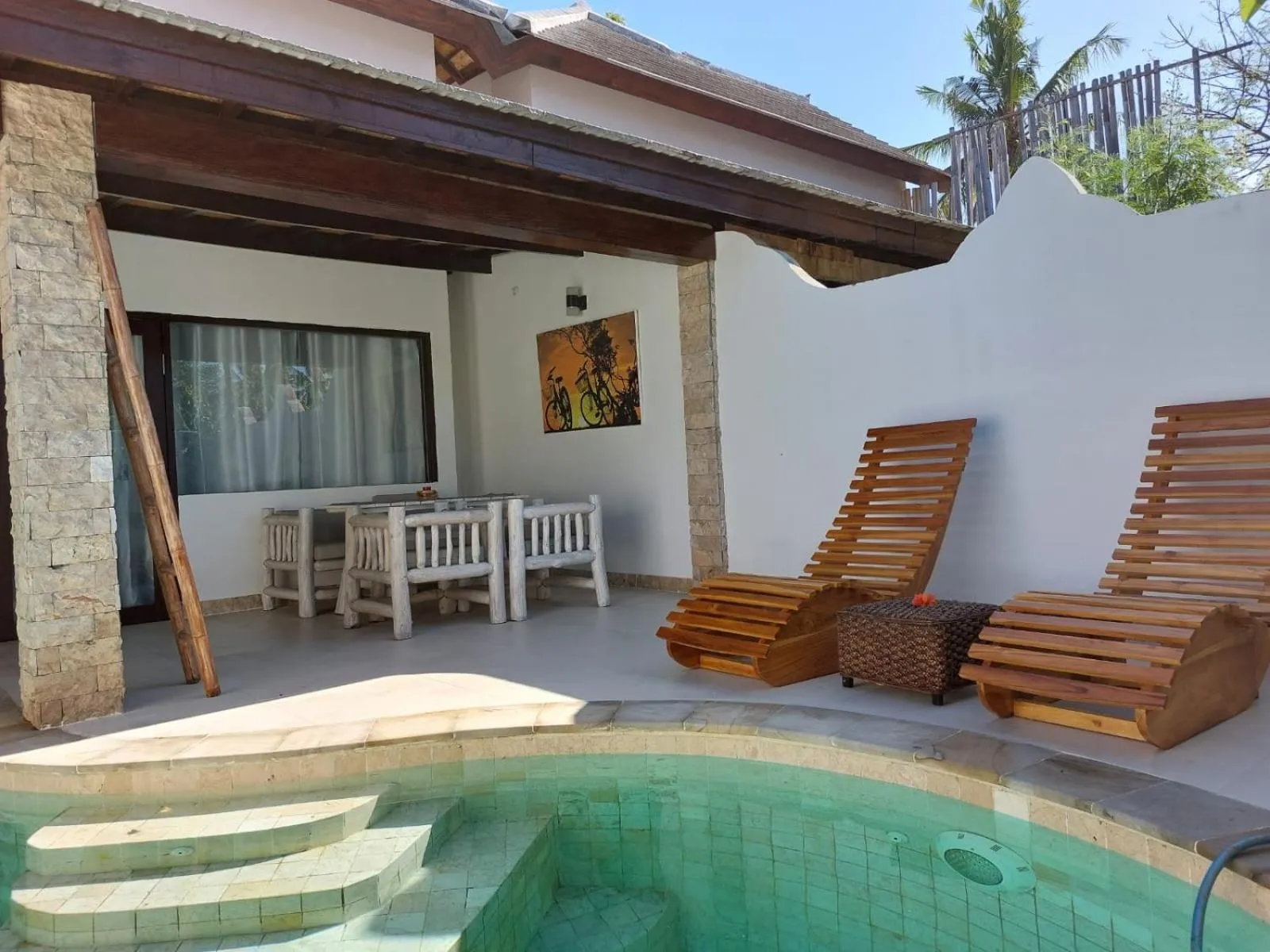 Swimming pool in Cantika Villa