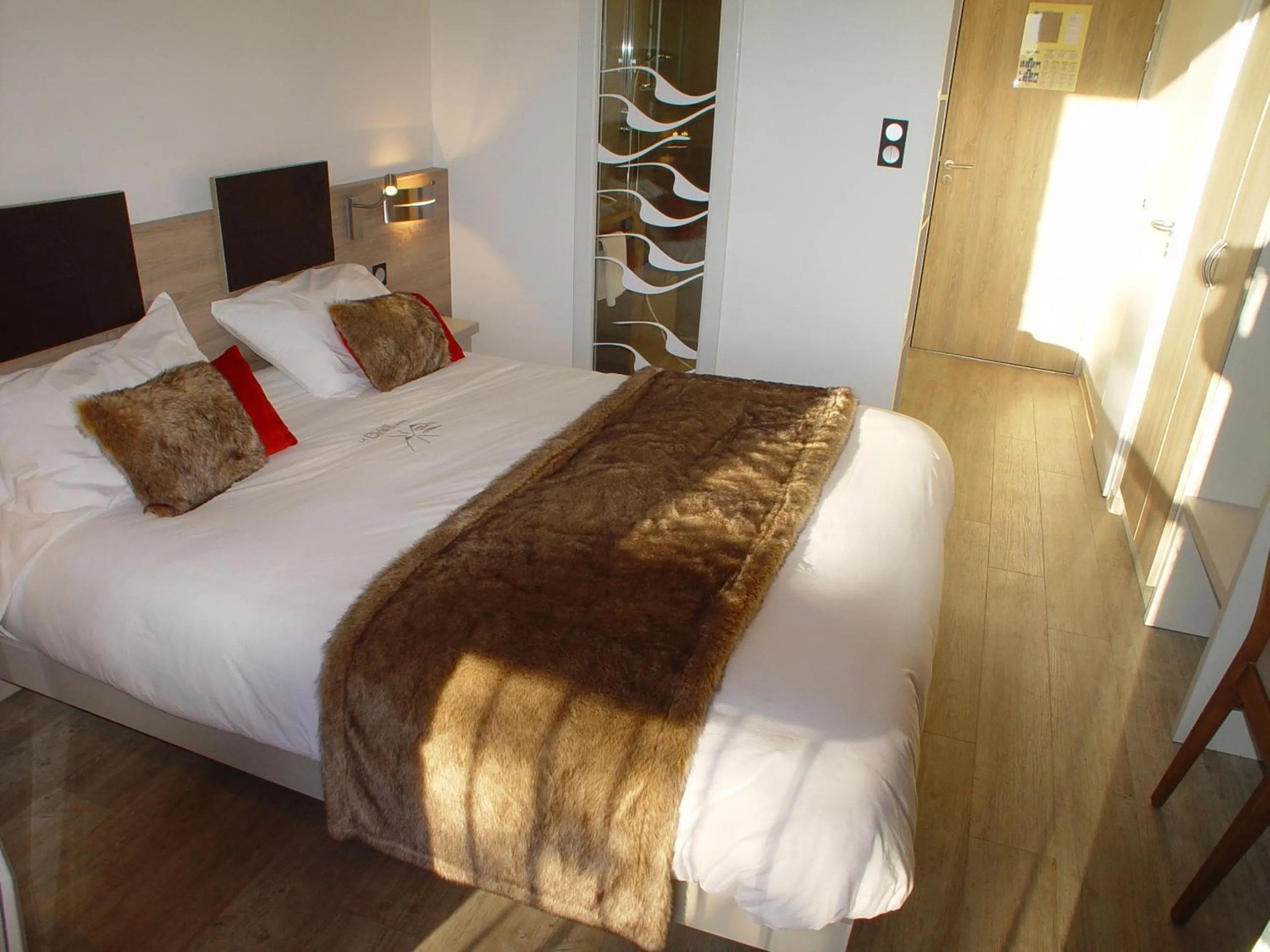 Bed in Hotel et Résidence Le Clos Cerdan