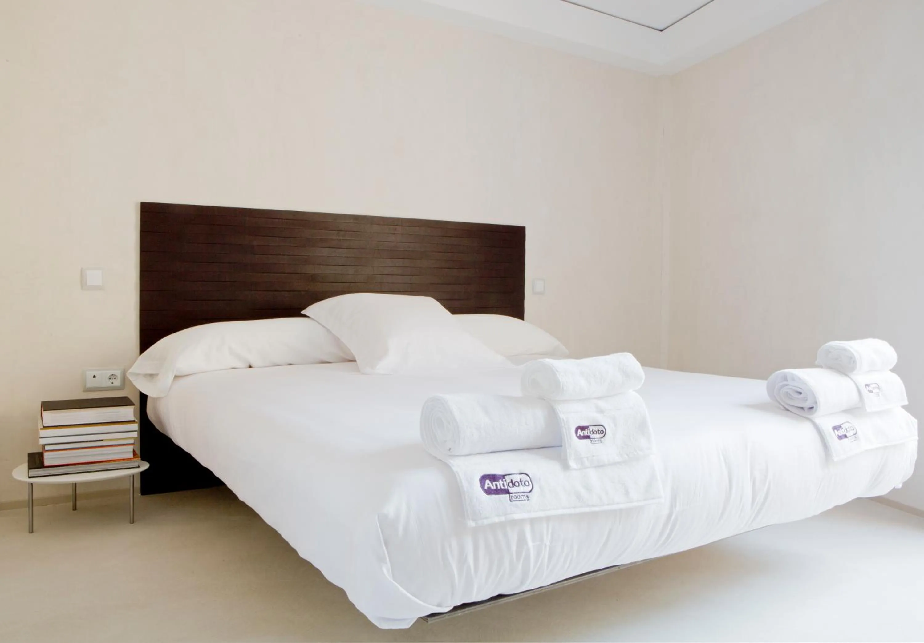 Bed in Antidoto Rooms San Agustín - Recomendado para adultos