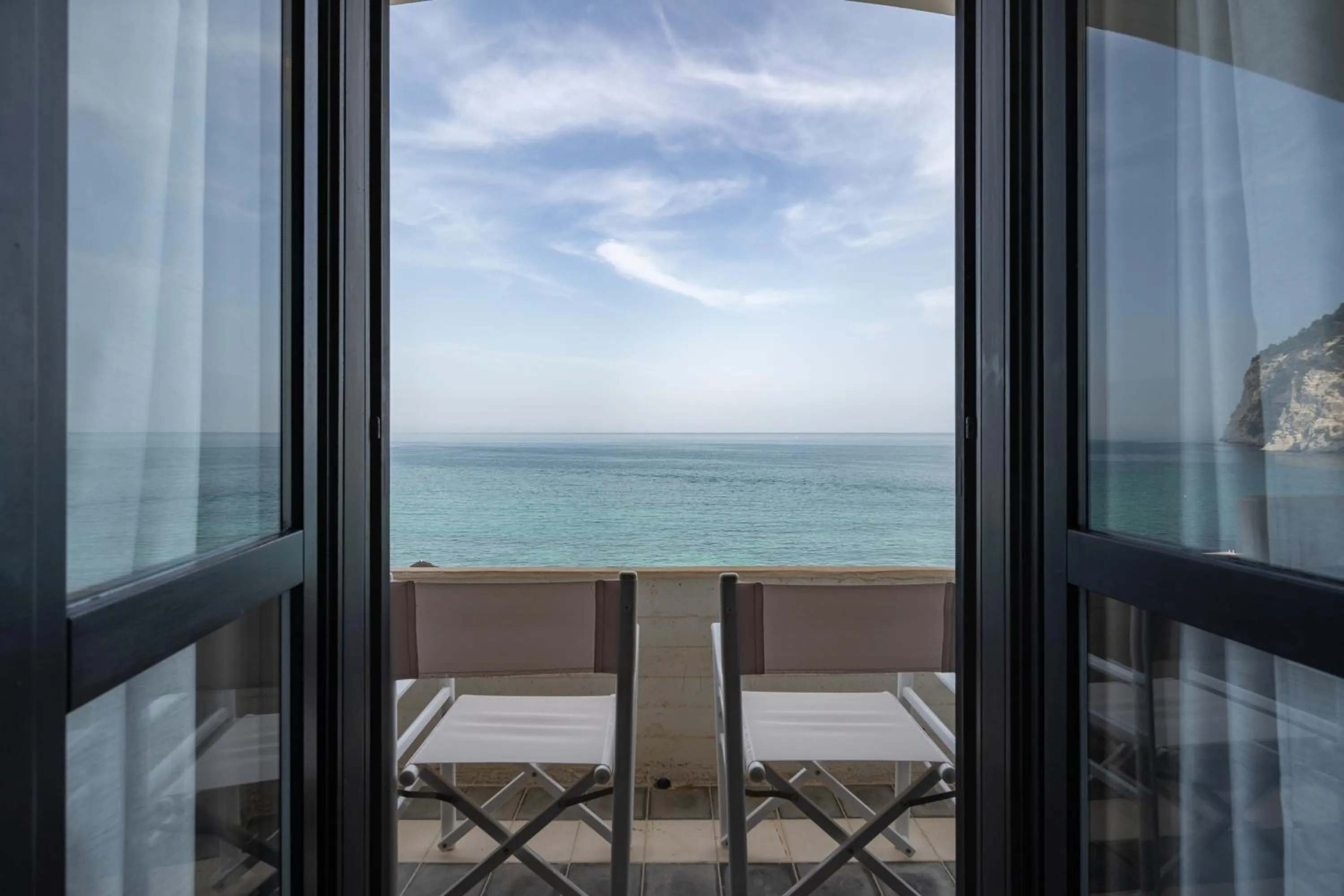 Bathroom in La Casa E Il Mare, Private Bay Hotel