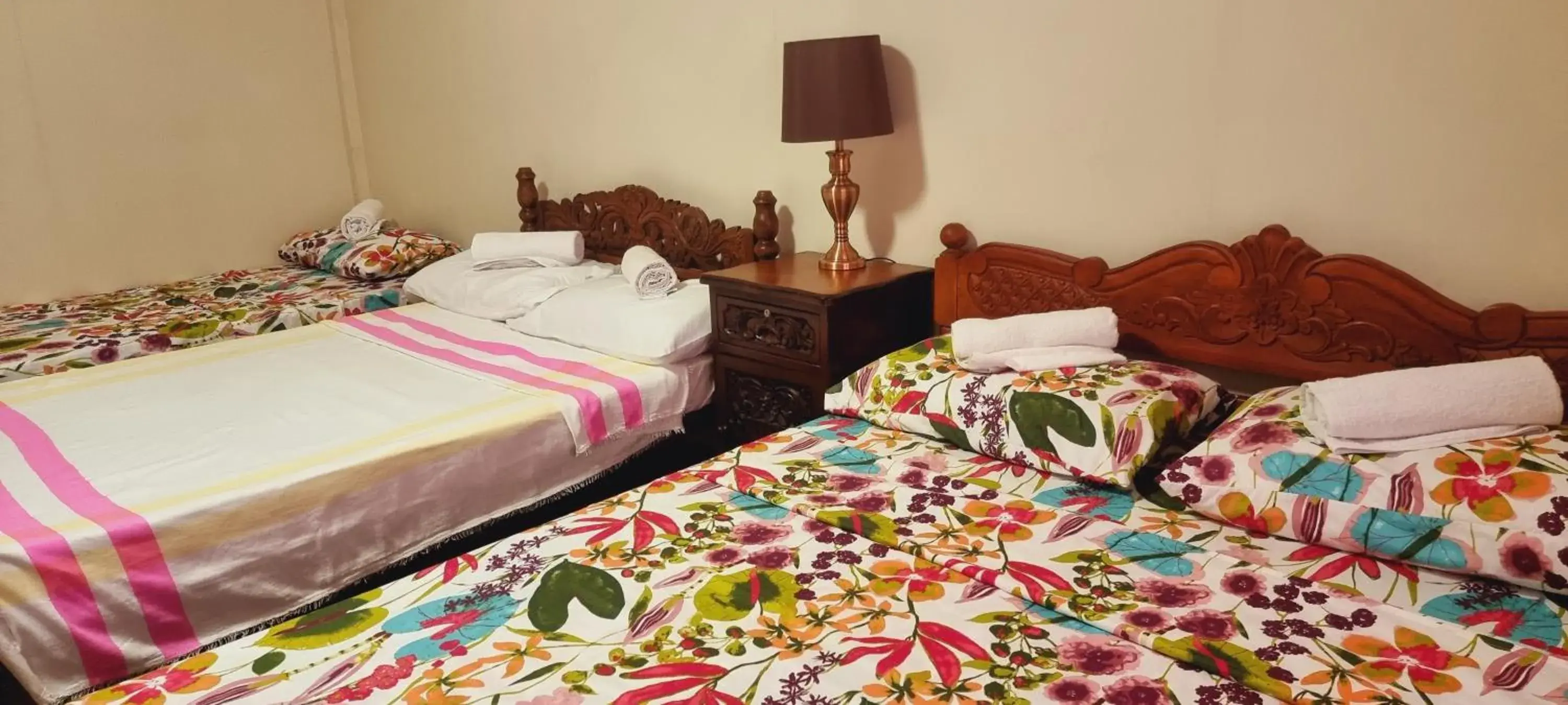 Family Room with Bathroom in Casa Familya Family Room with Bathroom in Casa Familya