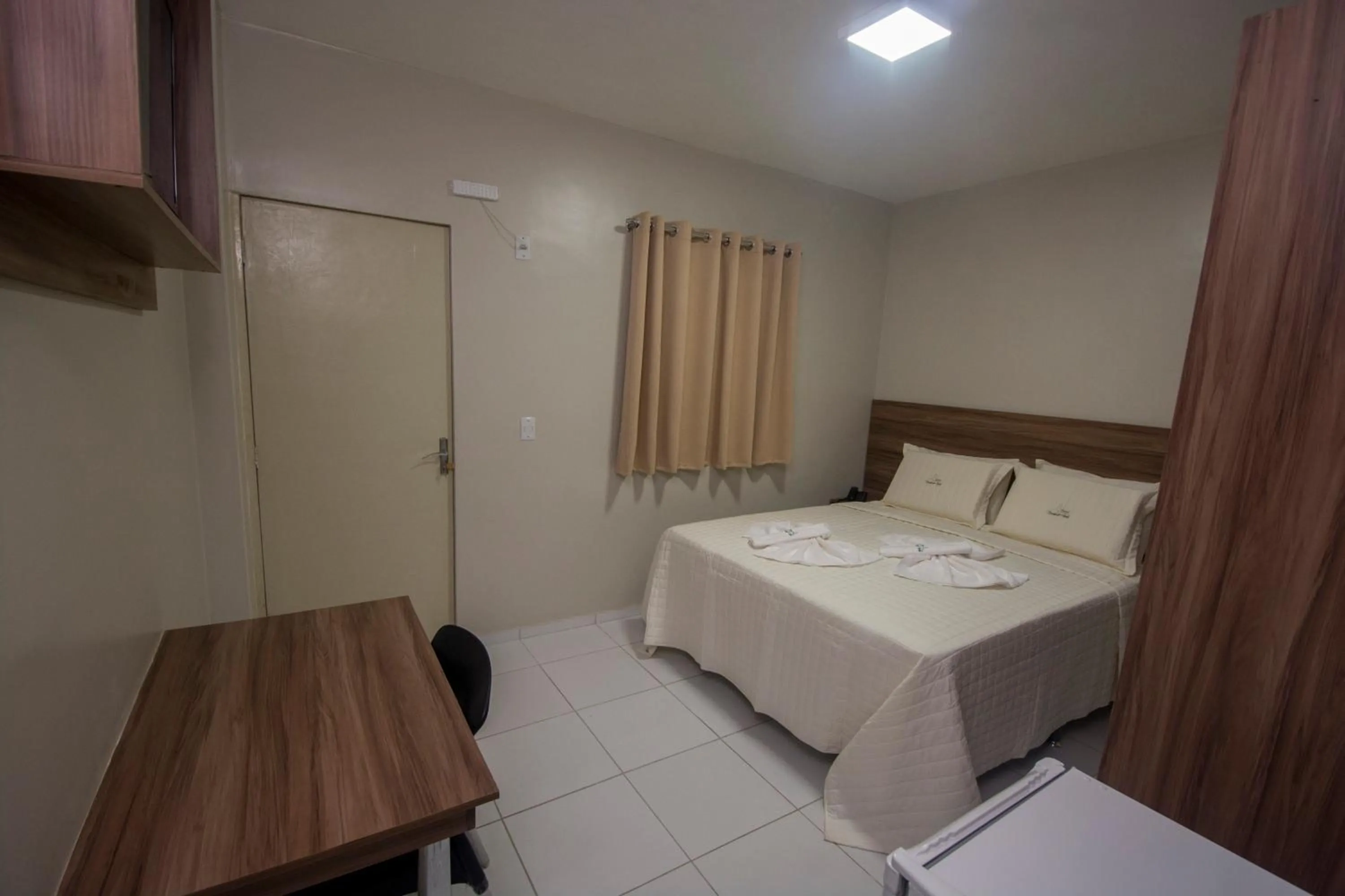 Bed in Hotel Encosta do Horto