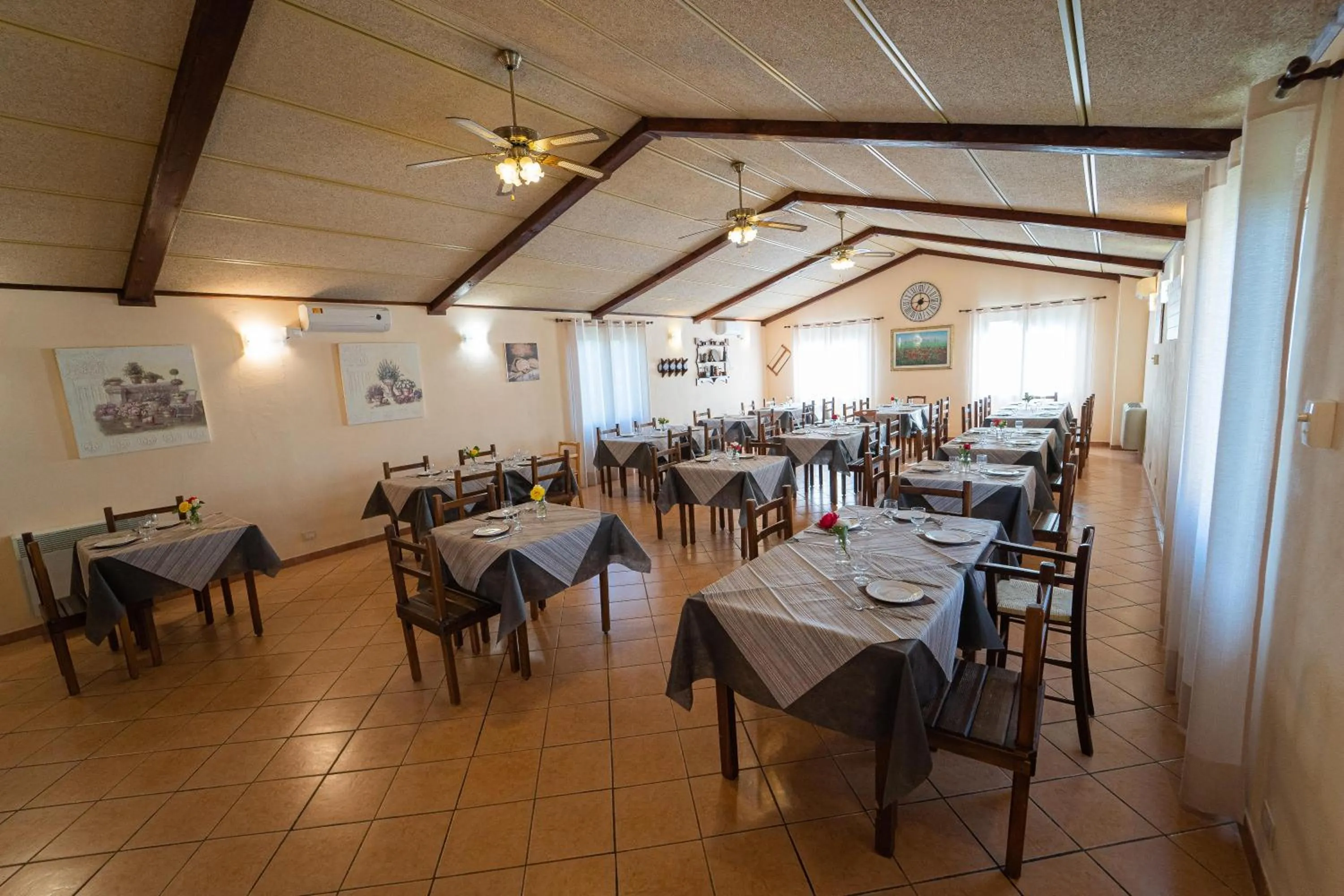 Restaurant/places to eat in Agriturismo Zugarelli