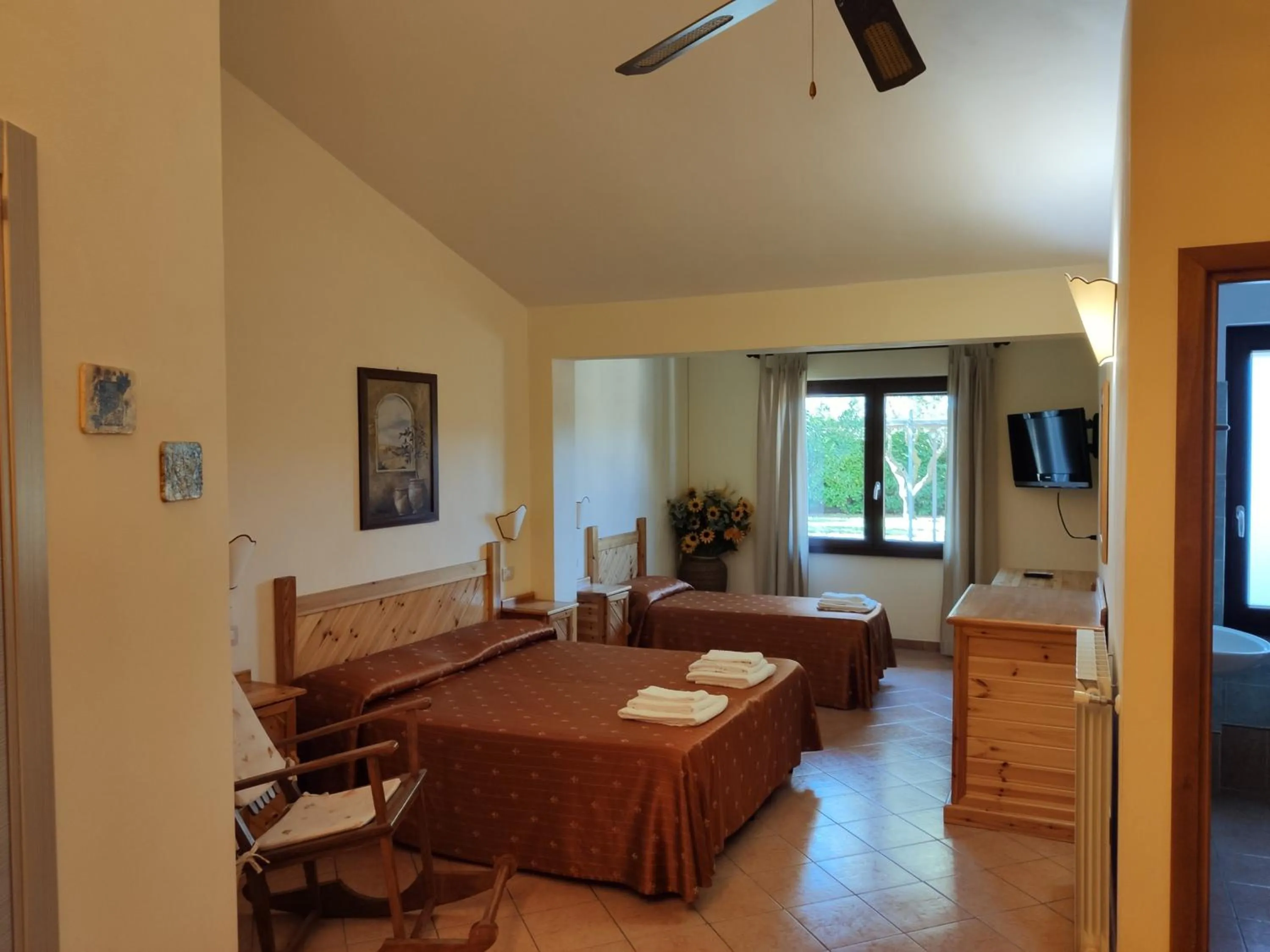 Photo of the whole room, Bed in Agriturismo Zugarelli