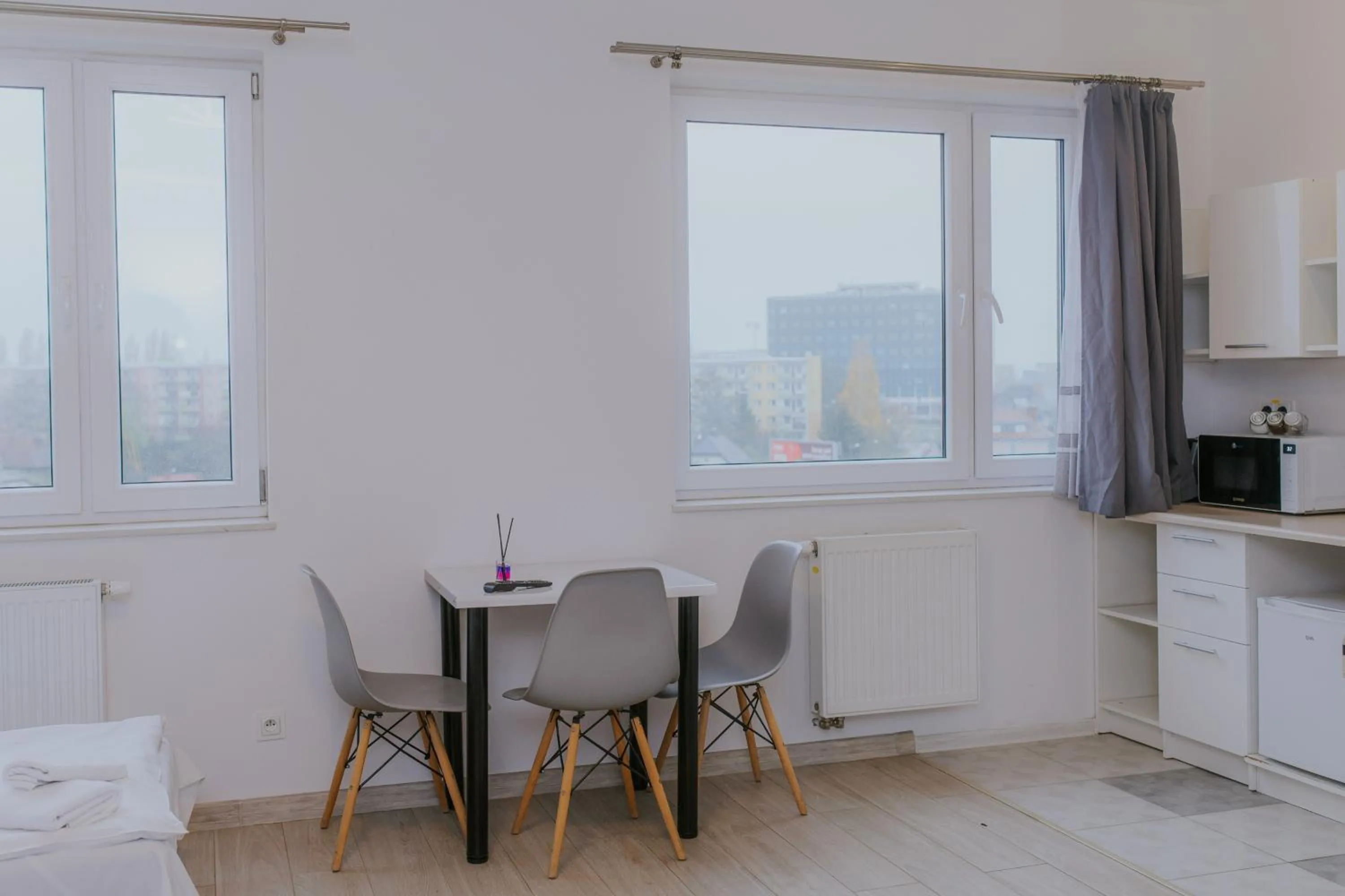 Kitchen or kitchenette in VESTA Apartamenty P23