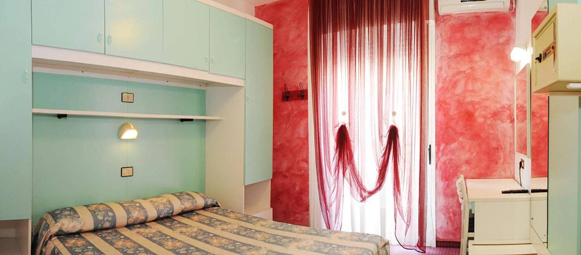 Photo of the whole room, Bed in Hotel Fortuna