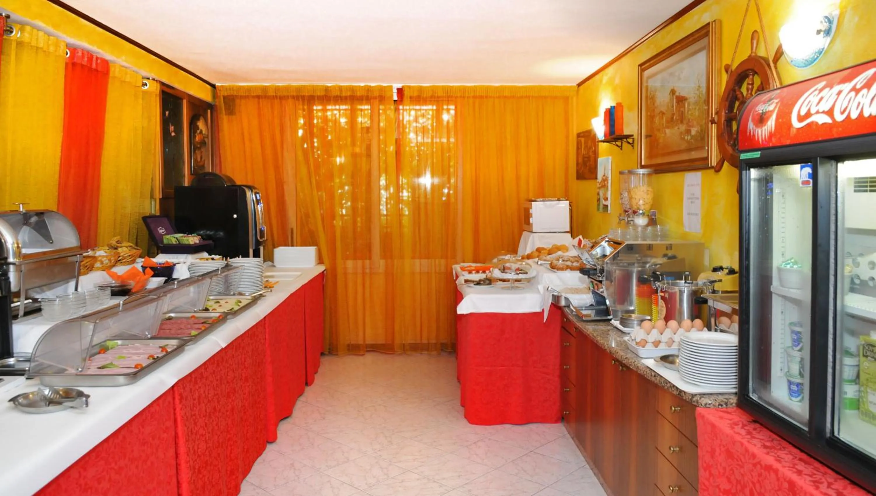 Buffet breakfast in Hotel Fortuna