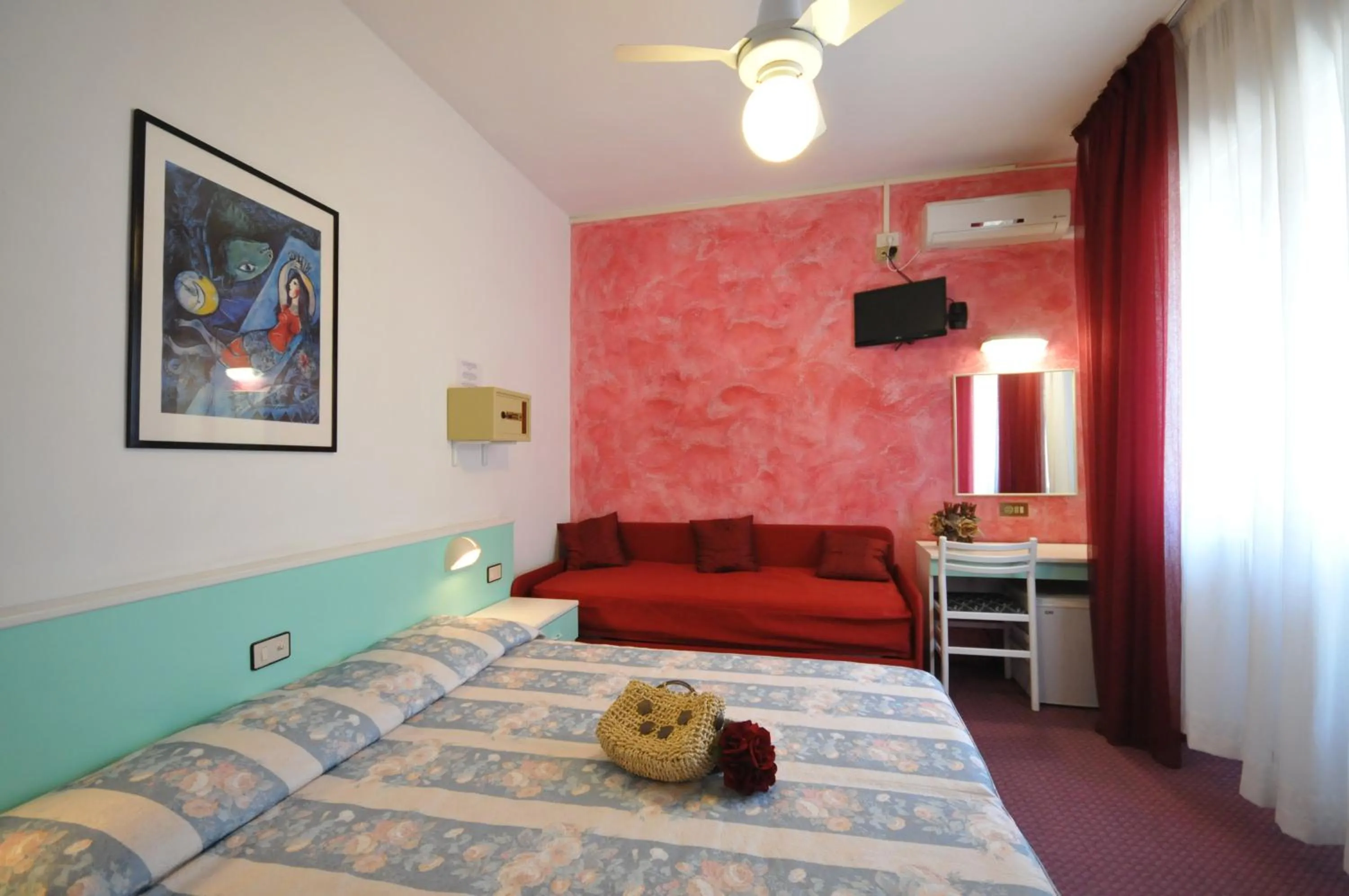 Photo of the whole room, Bed in Hotel Fortuna