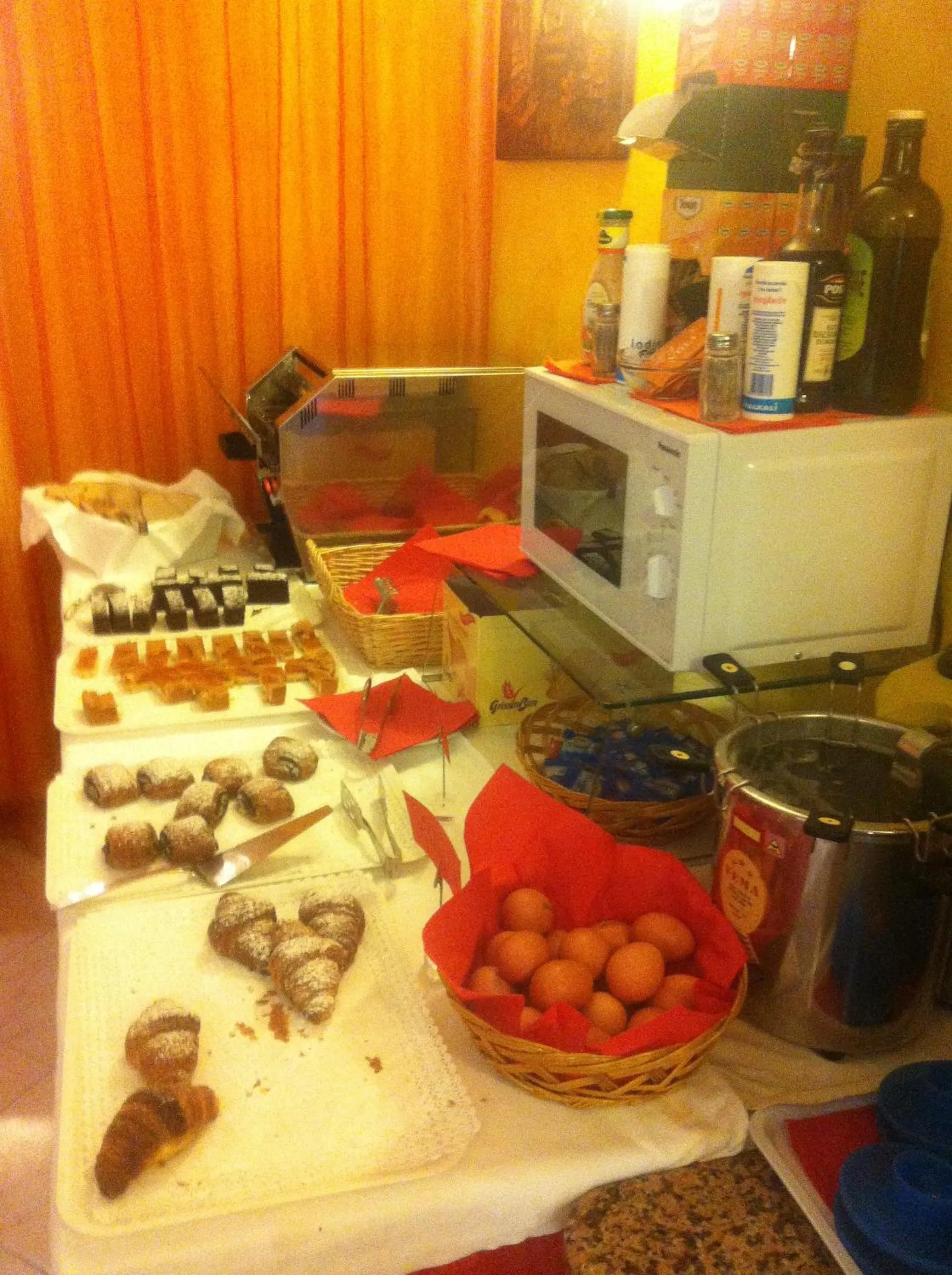 Food in Hotel Fortuna