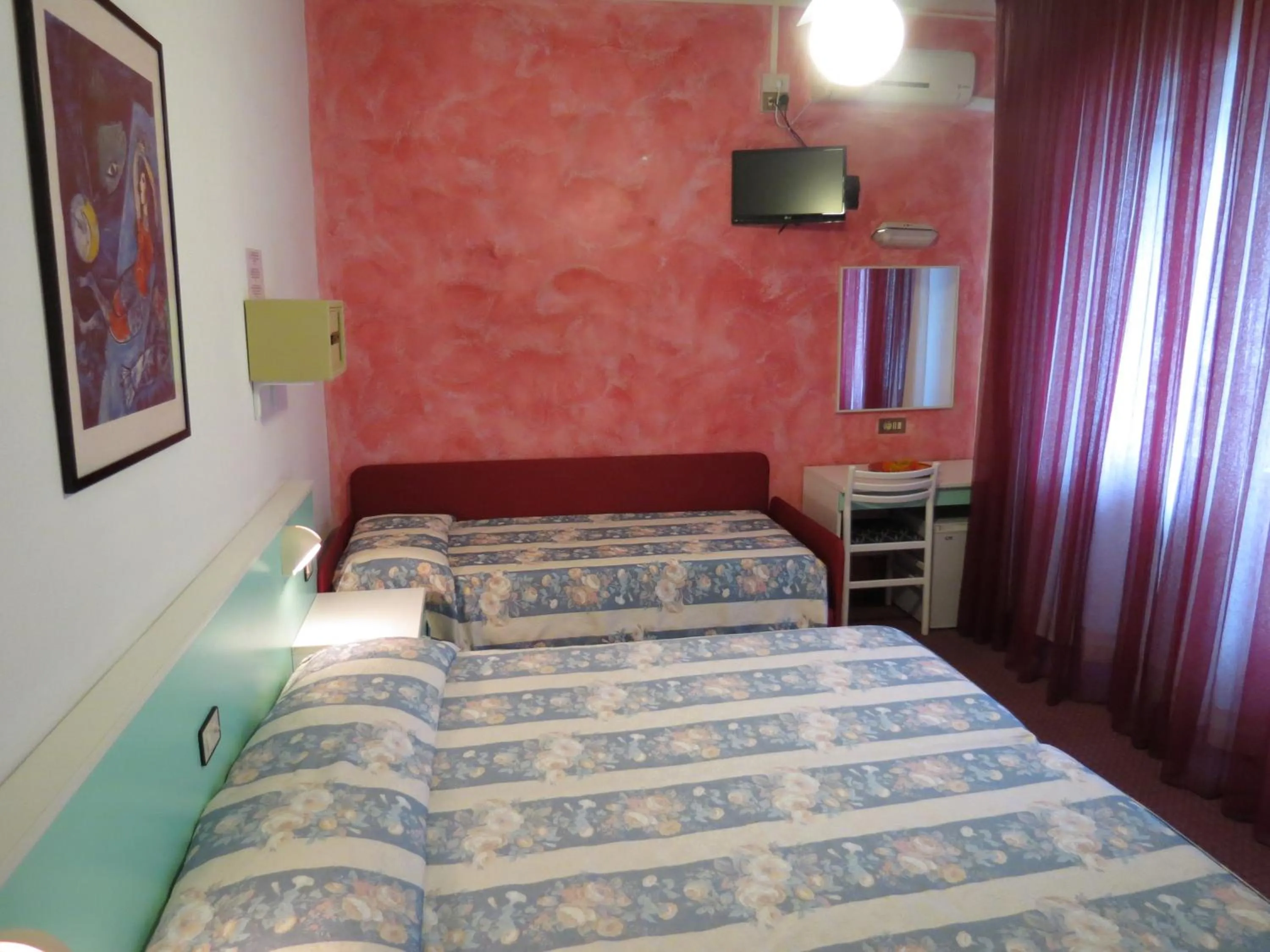 Photo of the whole room, Bed in Hotel Fortuna