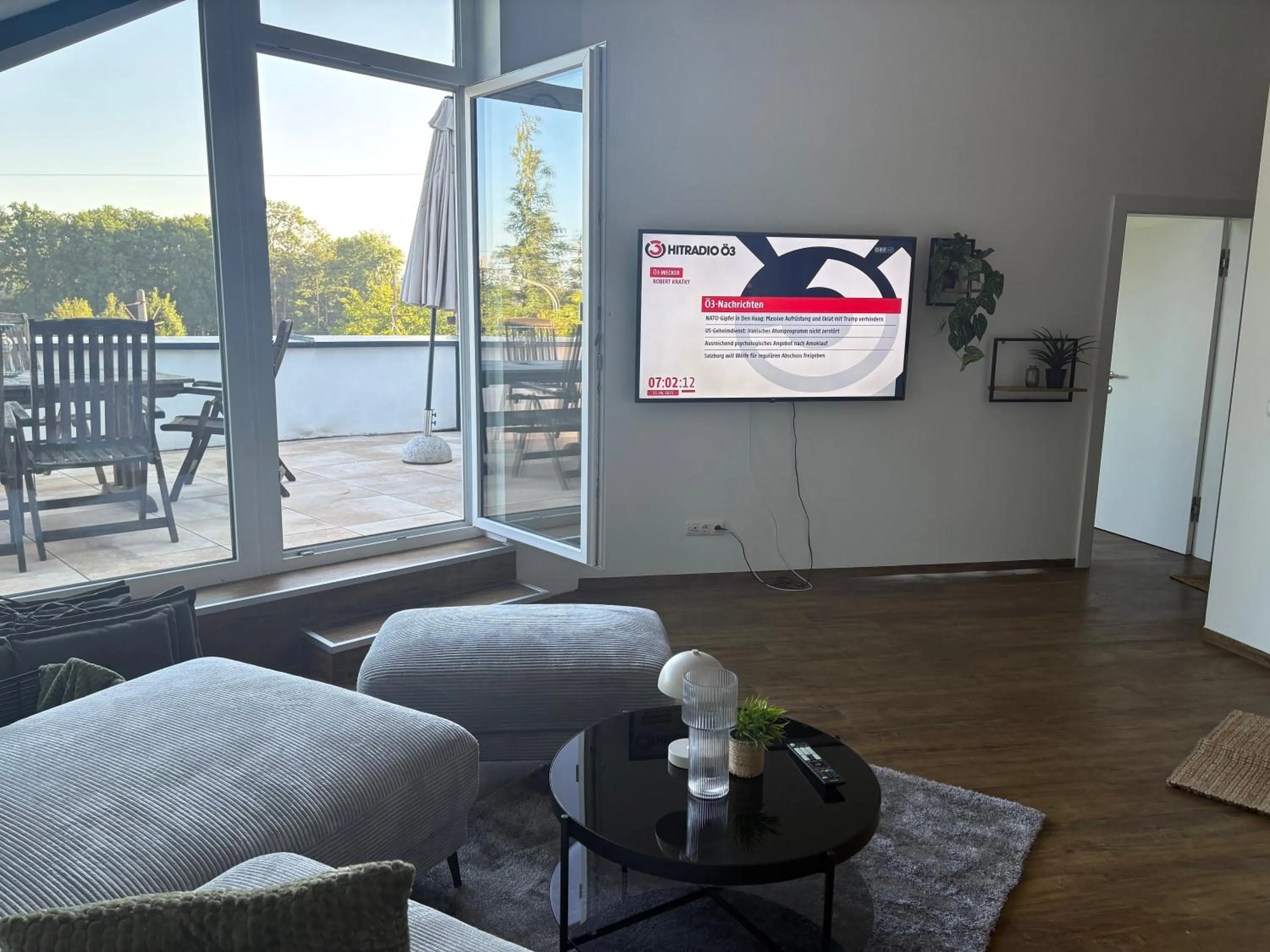 TV and multimedia in Hotel Stiegler Bed & Breakfast