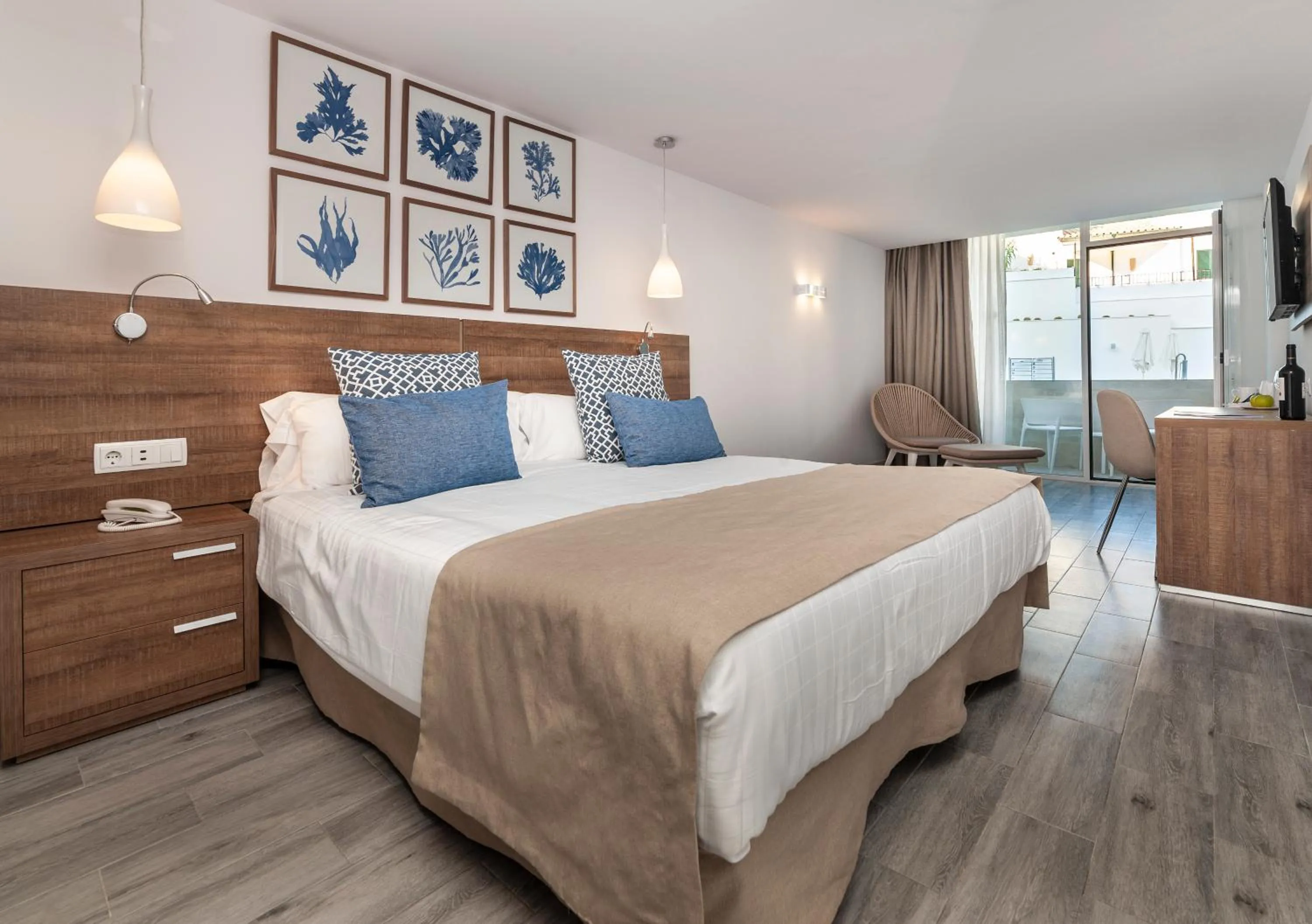 Bed in Globales Don Pedro - Adults Only