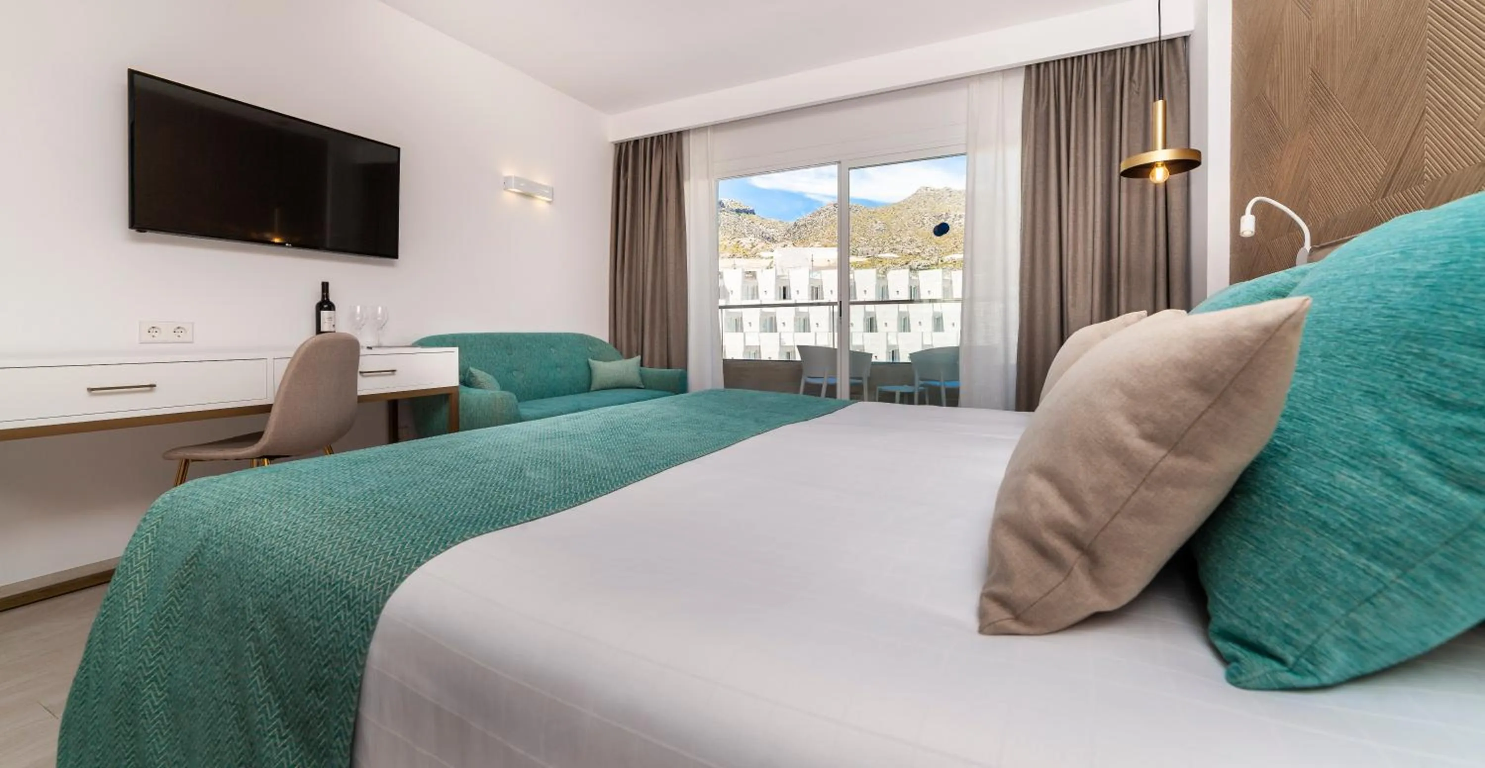 Bedroom, Bed in Globales Don Pedro - Adults Only