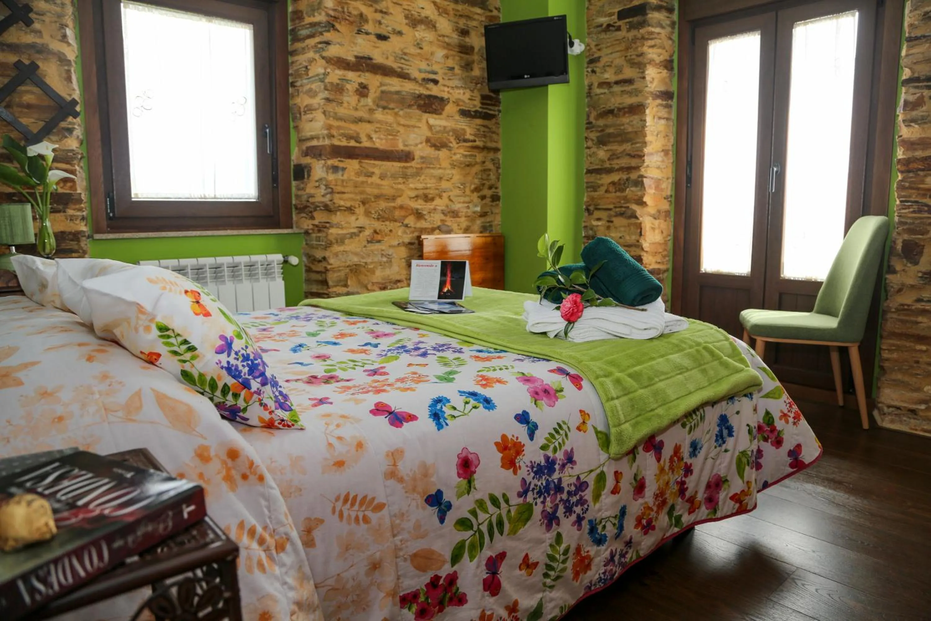 Bedroom, Bed in A Lume Manso - Adults Only