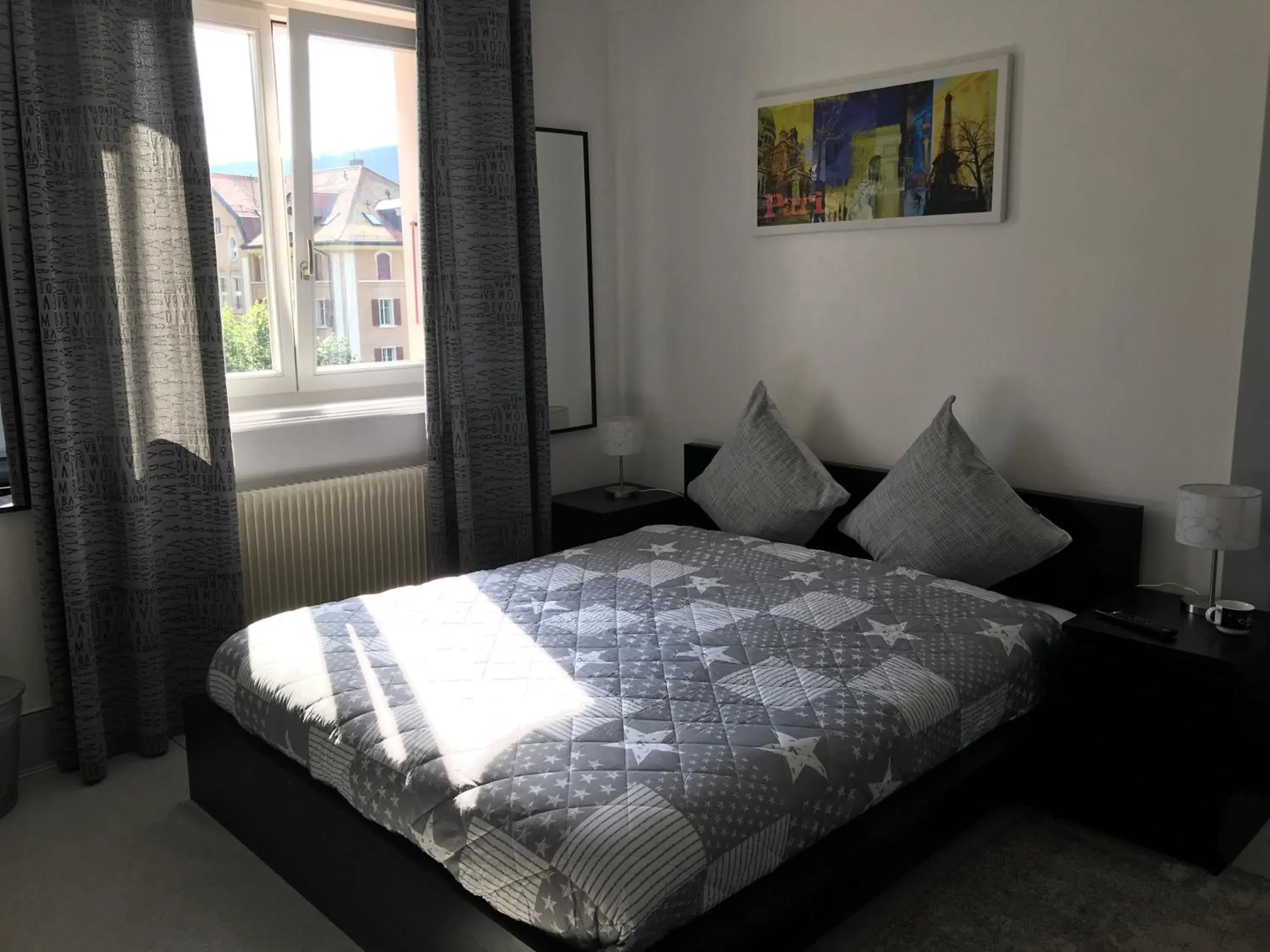 Double Room in Auberge Pour Tous Double Room in Auberge Pour Tous