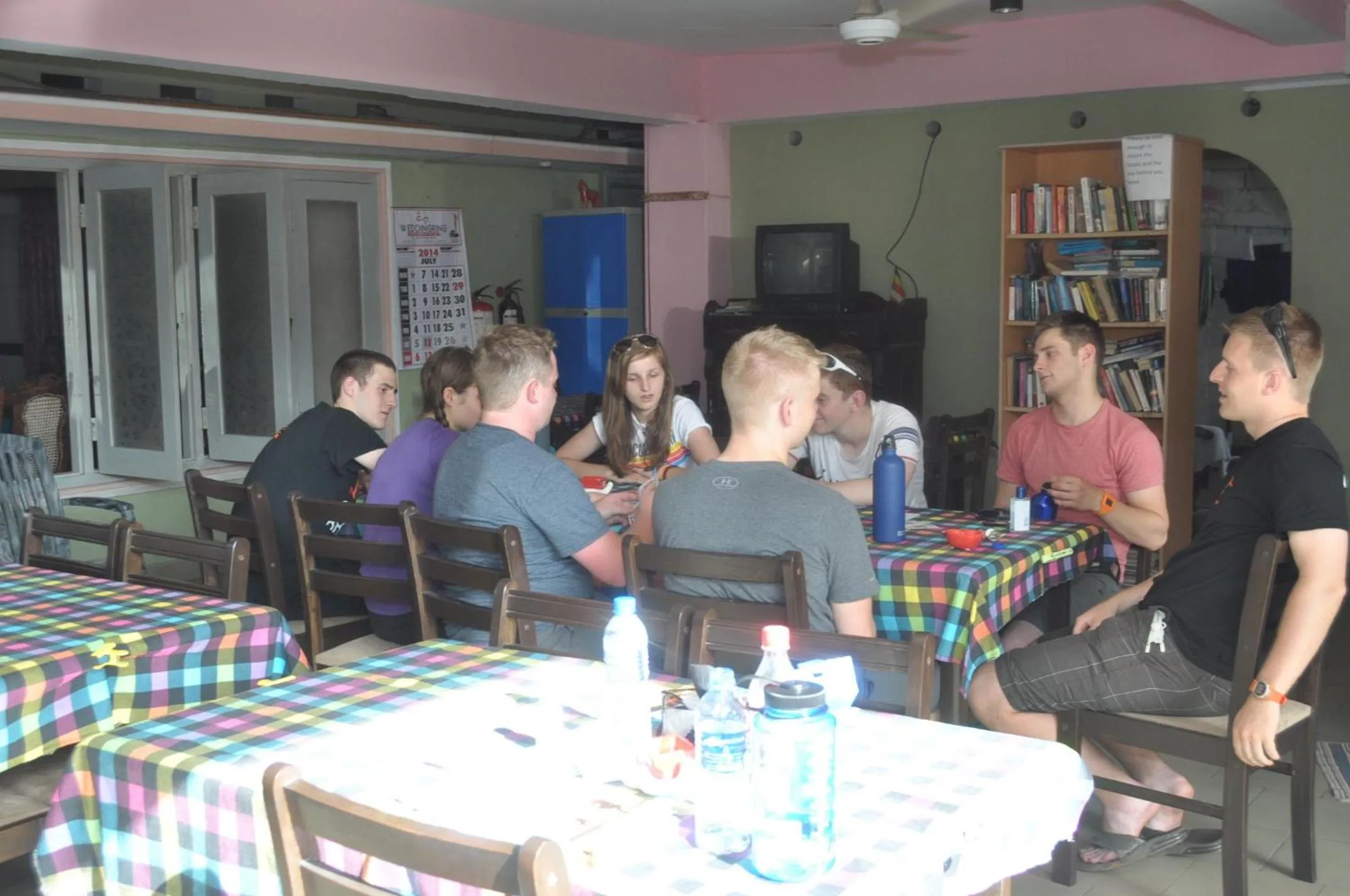 Restaurant/places to eat in Ocean View tourist guest house at Negombo beach near the airport