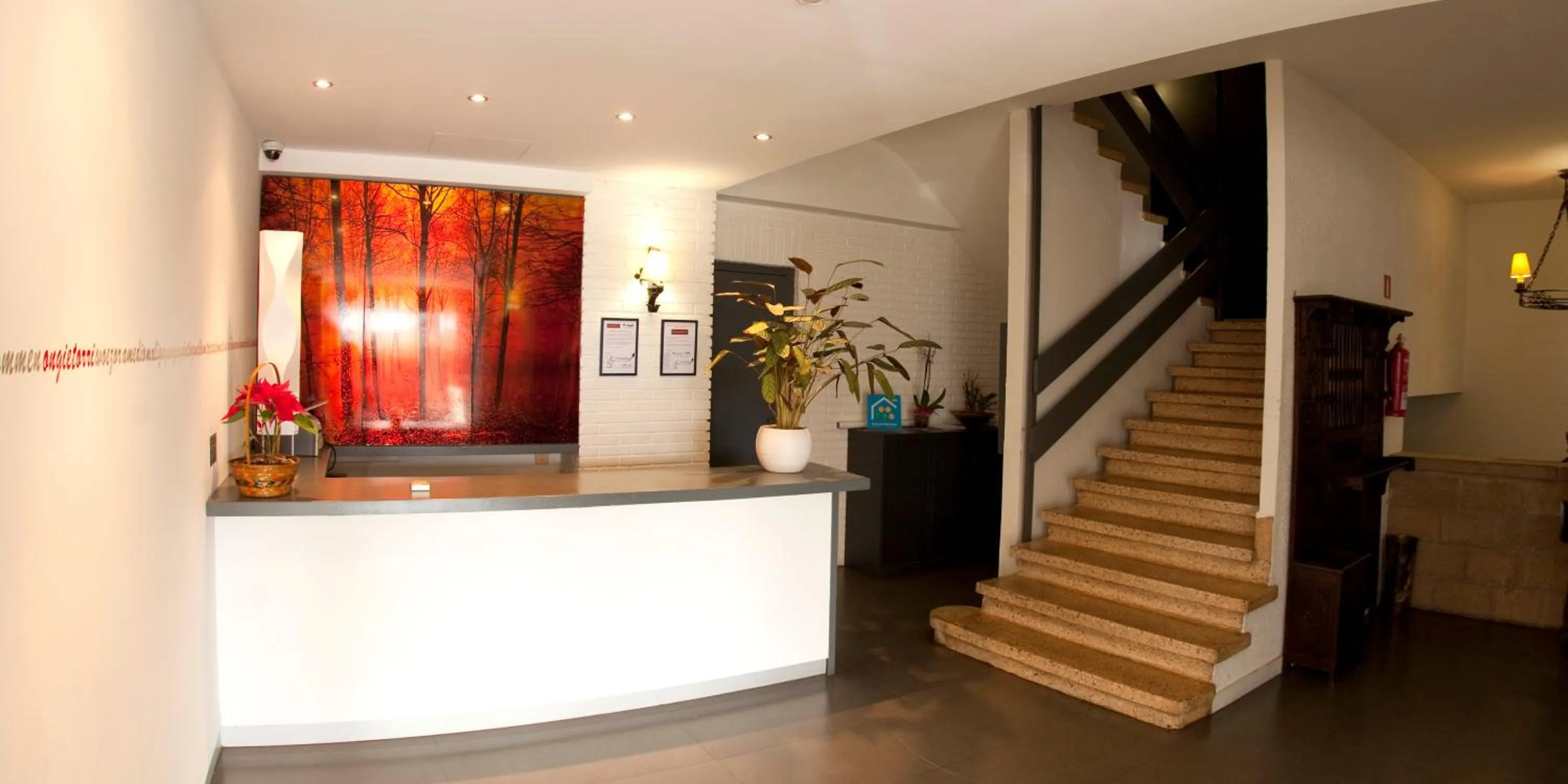 Lobby or reception in Hotel Jatorrena