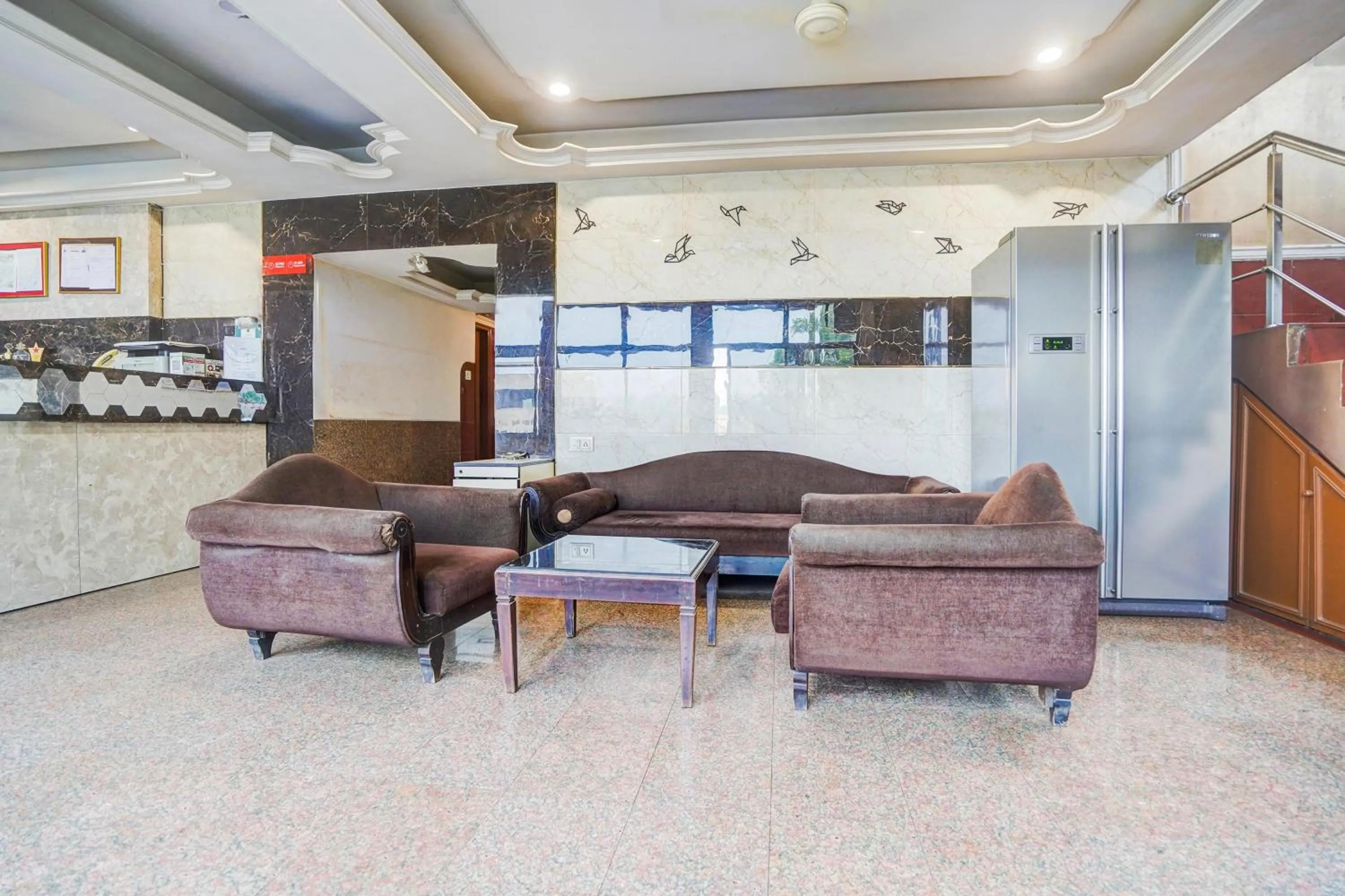 Lobby or reception in Super Hotel O Jamalpur Ahmedabad Formerly Hotel Peace