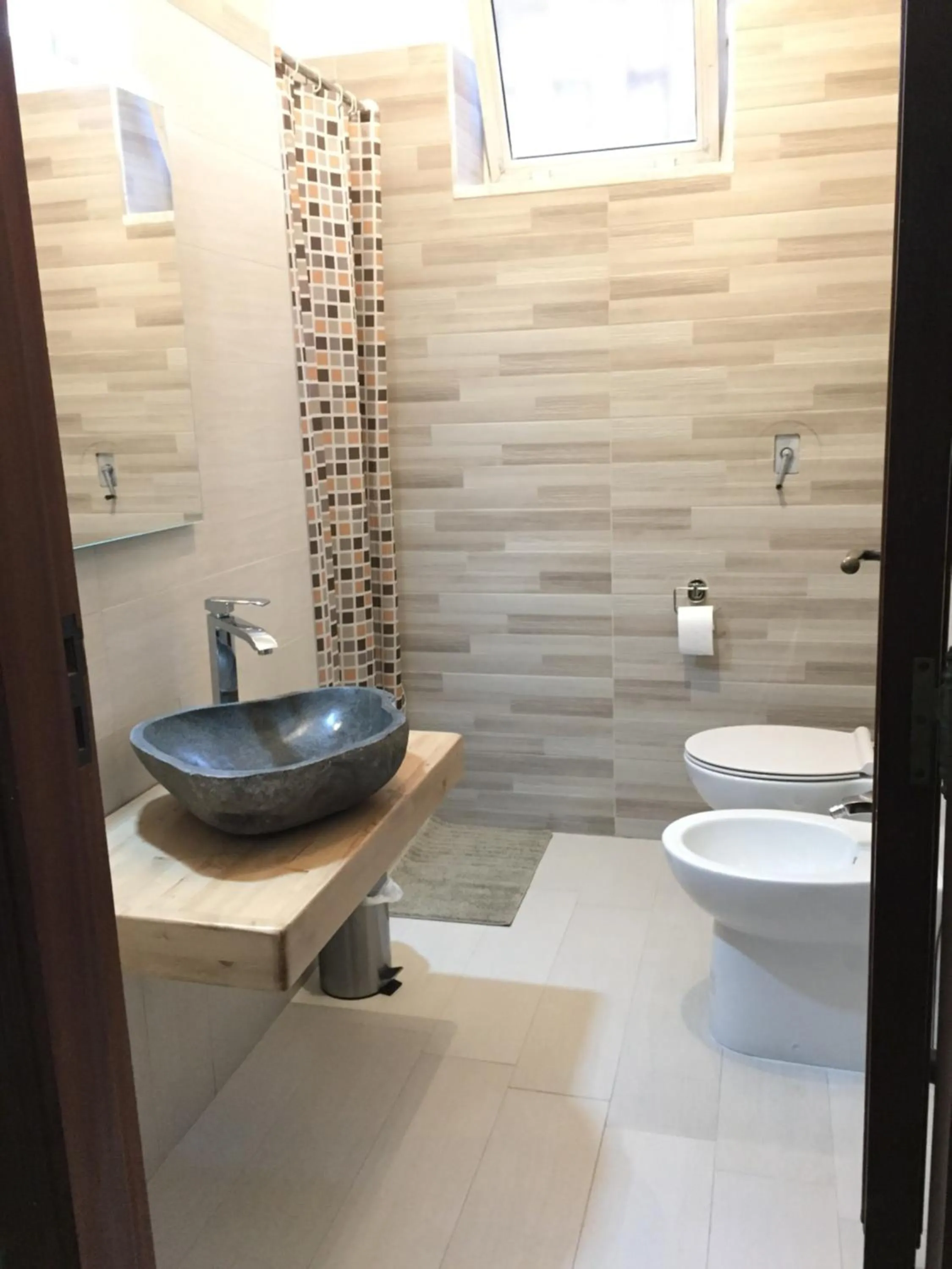 Shower in Anthea B&B