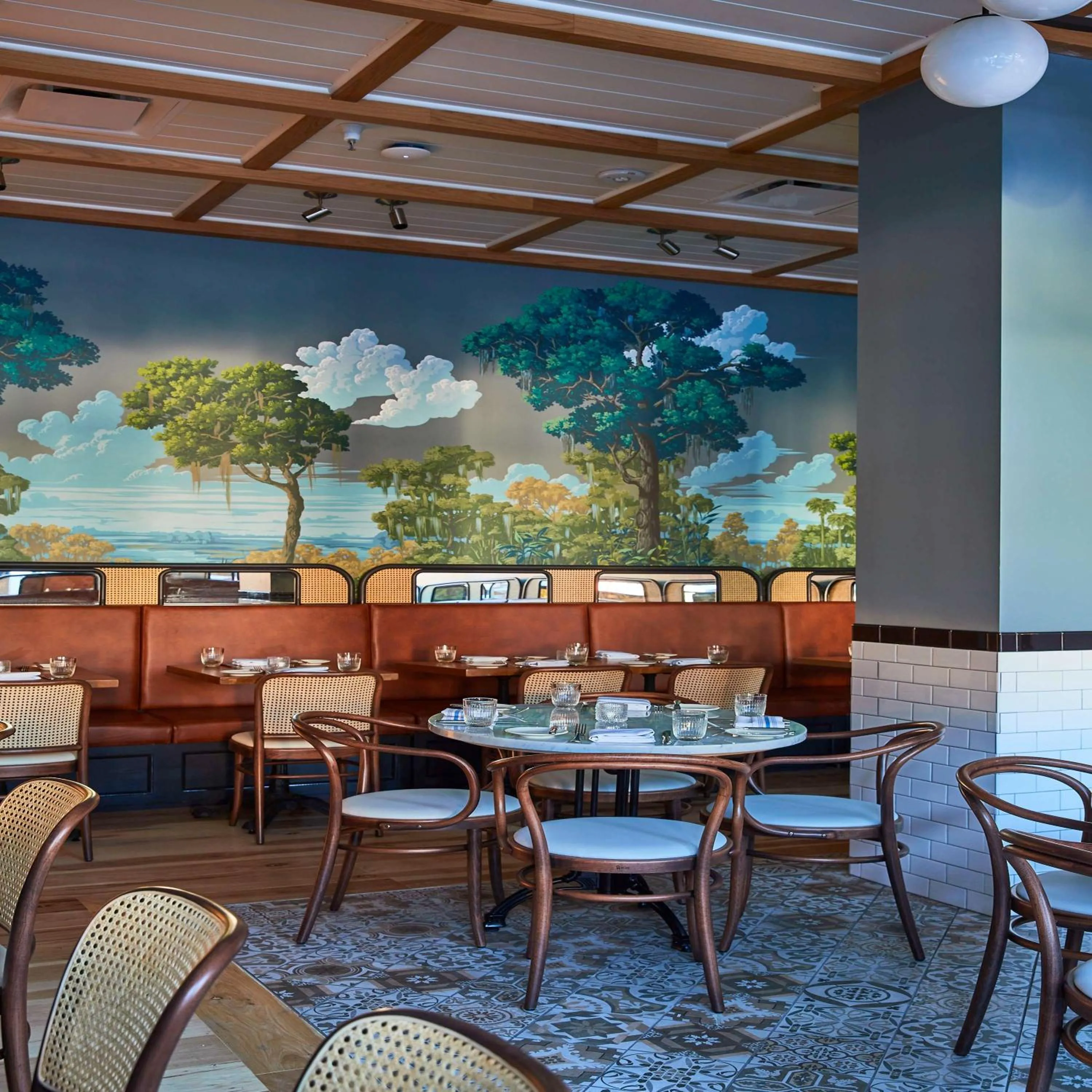 Restaurant/places to eat in The Drayton Hotel Savannah, Curio Collection by Hilton