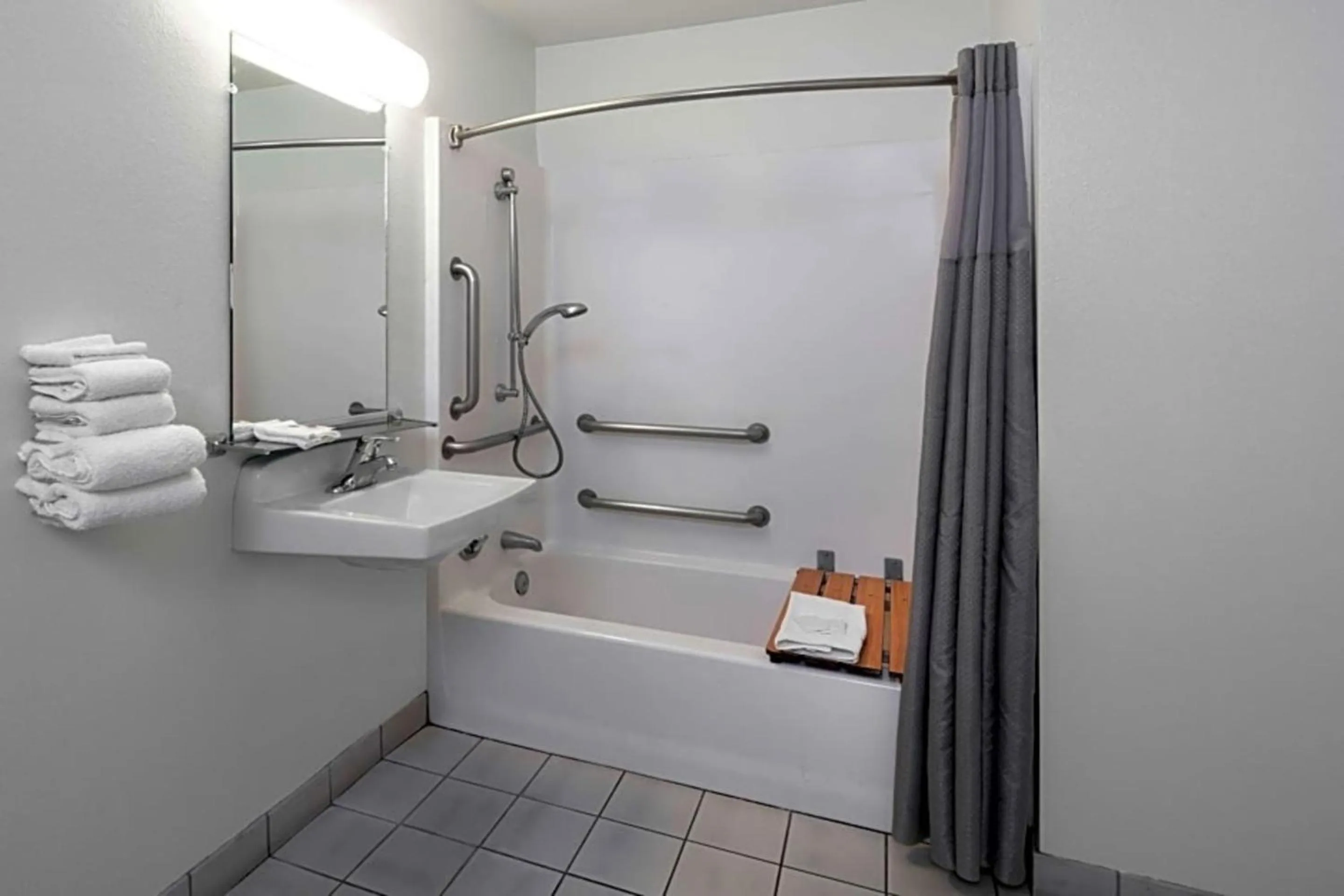 Bathroom in Motel 6-Anaheim, CA - Maingate