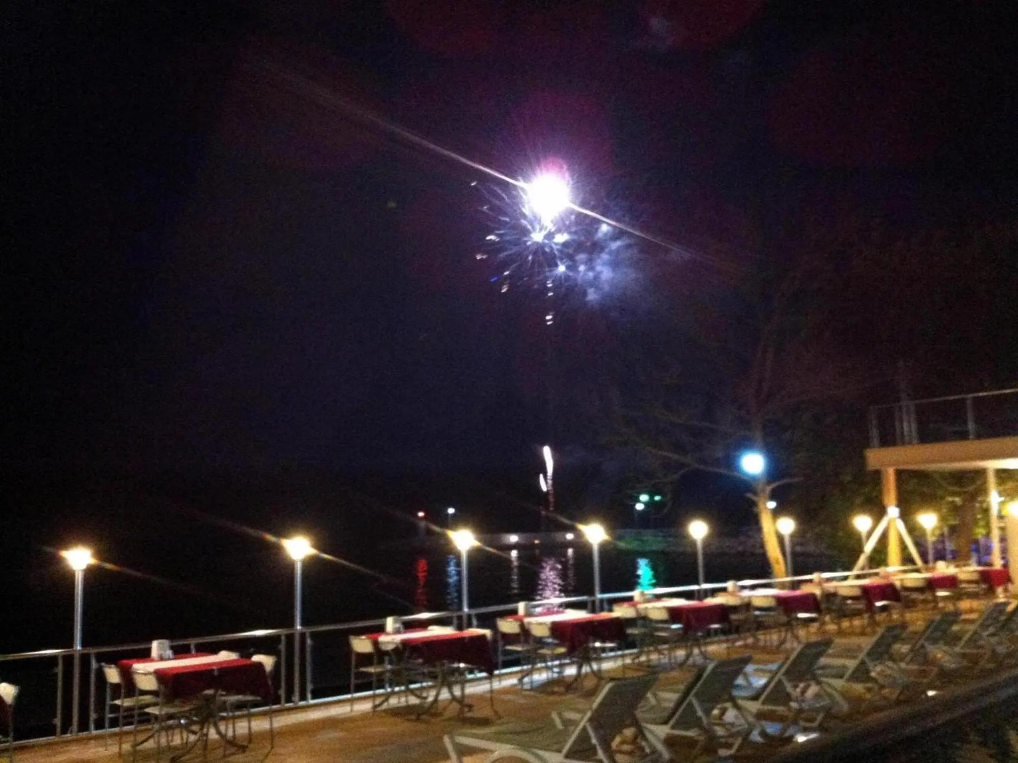 Night in Ucem Hotel Golden Sea