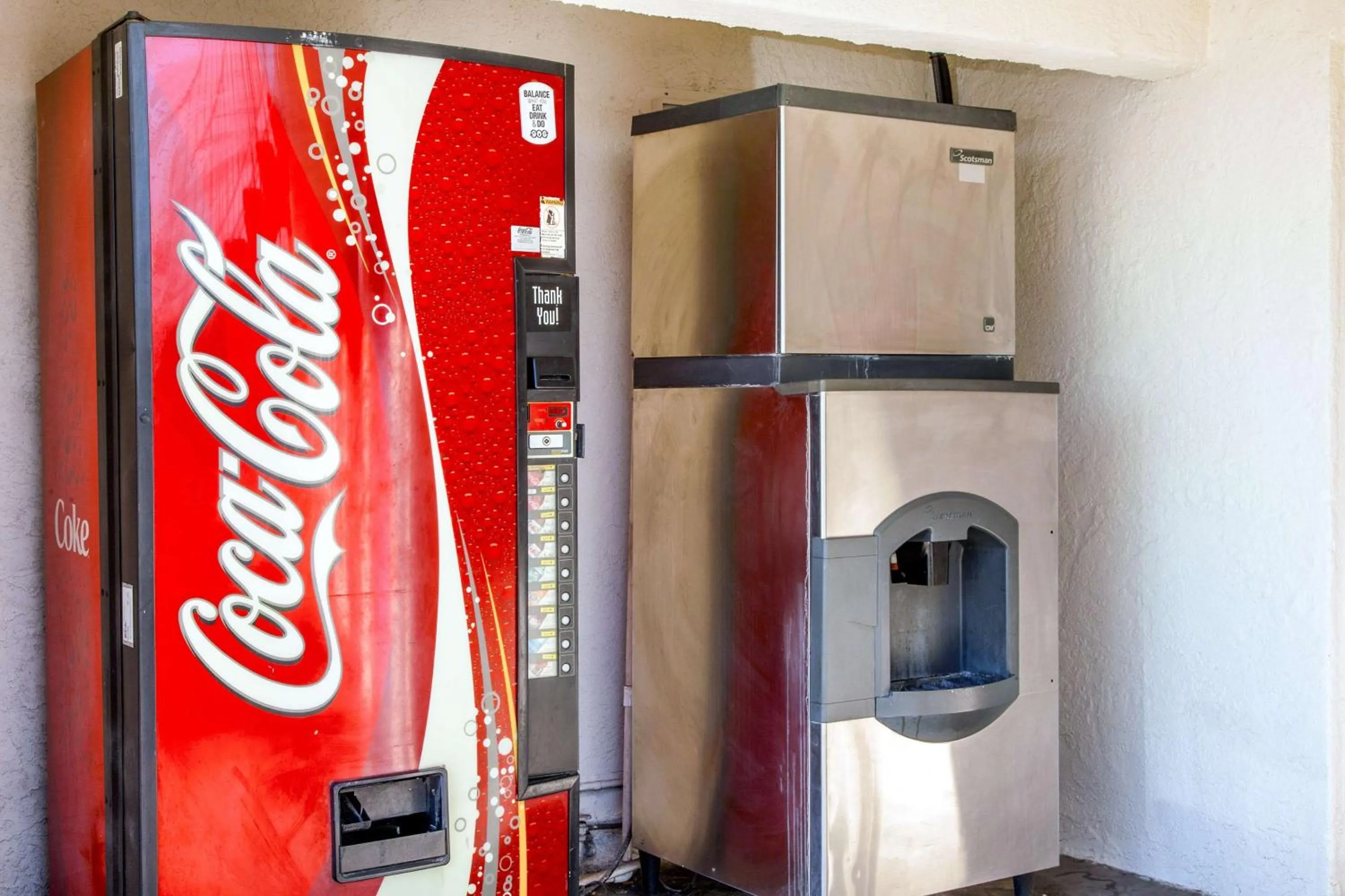 On site in Motel 6-Phoenix, AZ - Airport - 24th Street