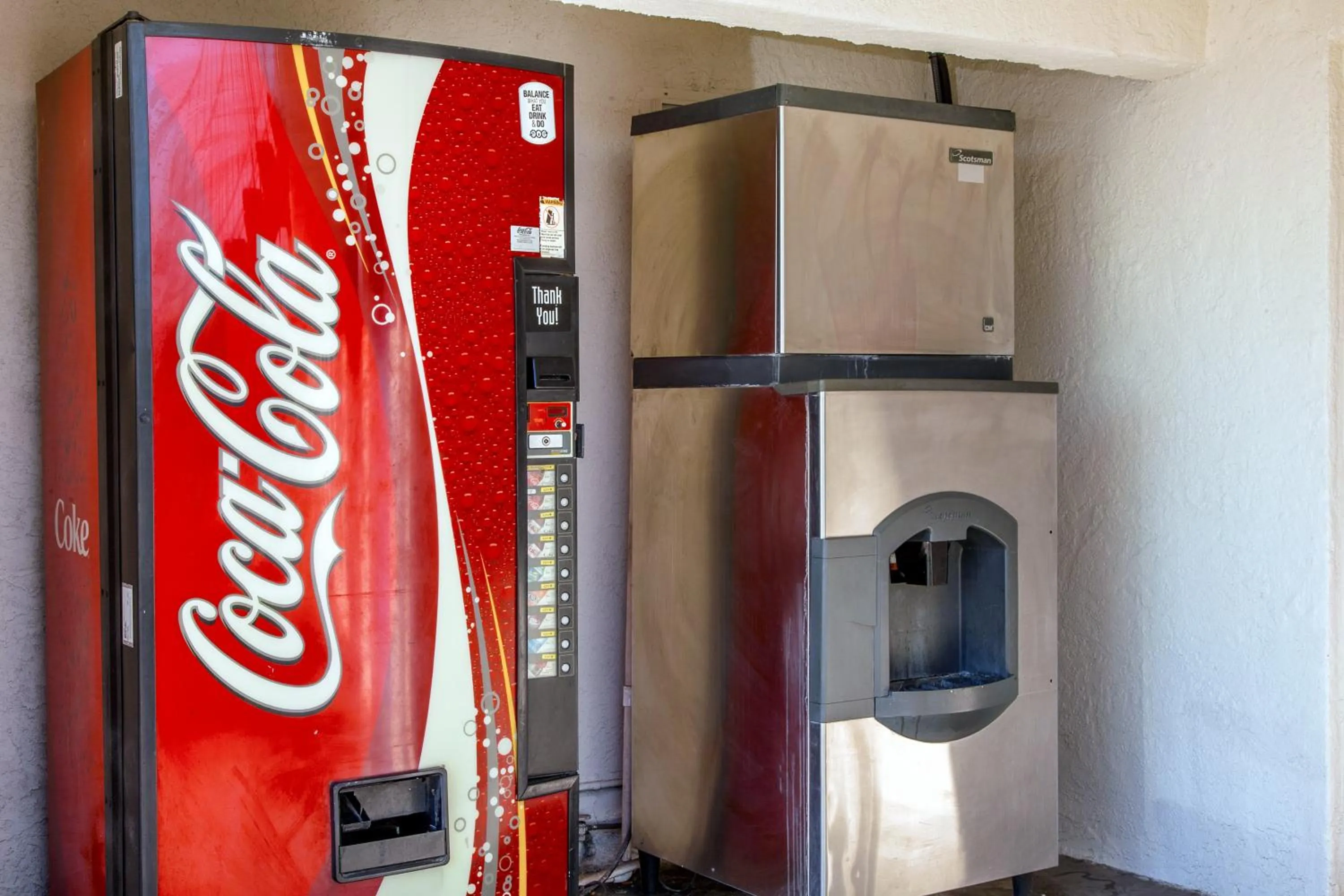 Decorative detail in Motel 6-Phoenix, AZ - Airport - 24th Street