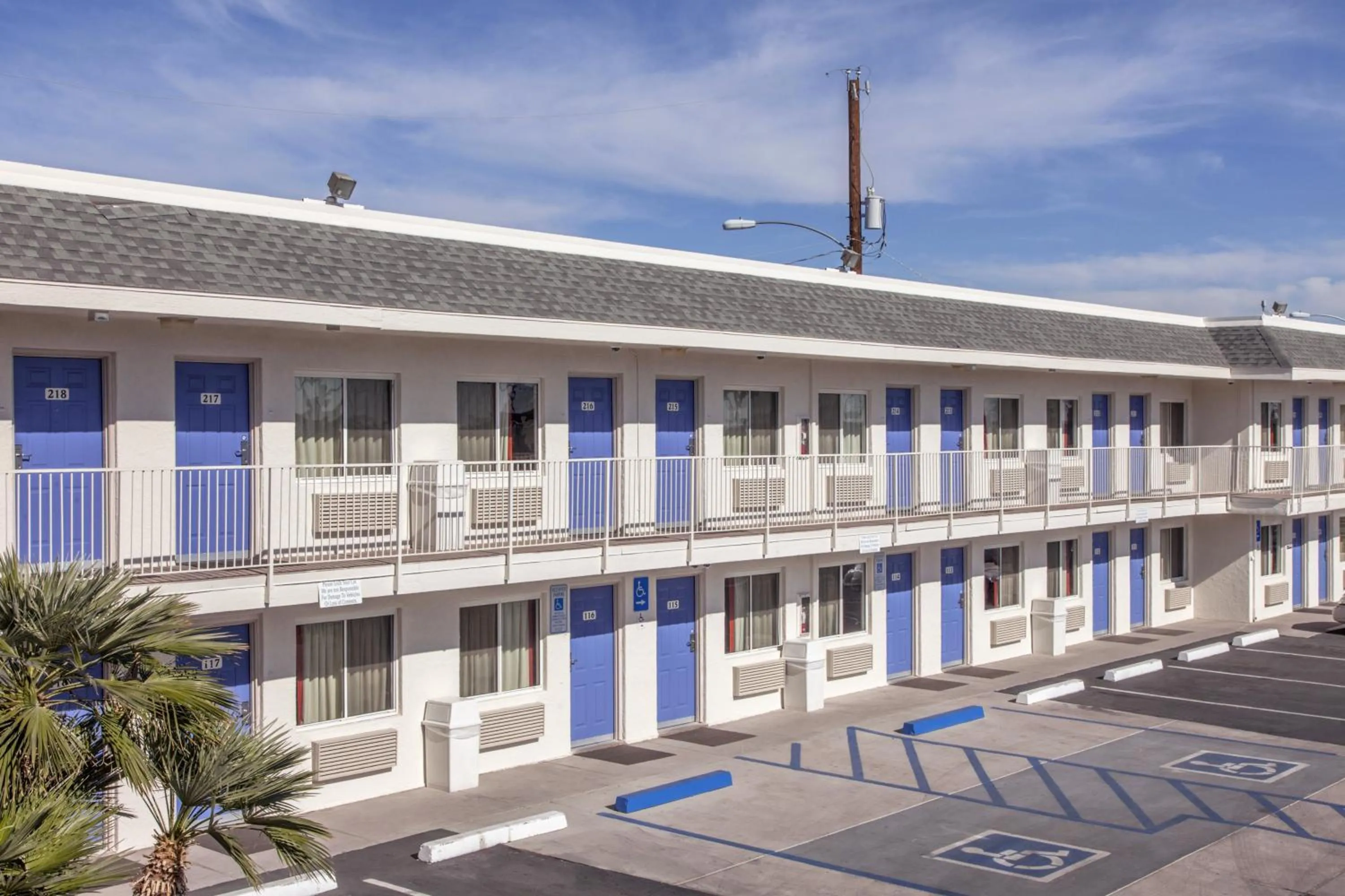 Facade/entrance in Motel 6-Phoenix, AZ - Airport - 24th Street