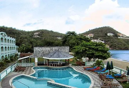 Swimming pool in Kalinago Beach Resort