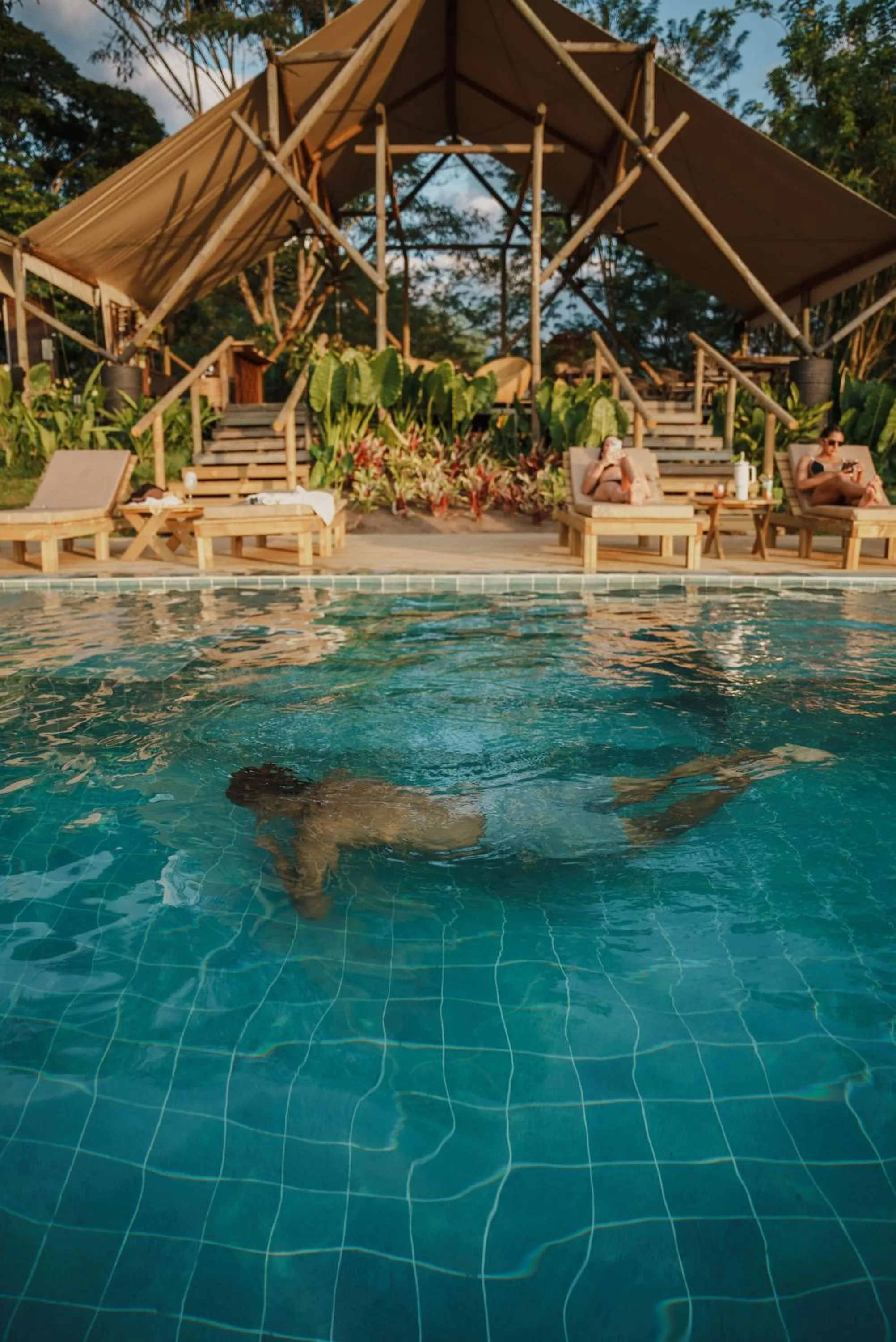 Swimming pool in Glamping Entre Rios