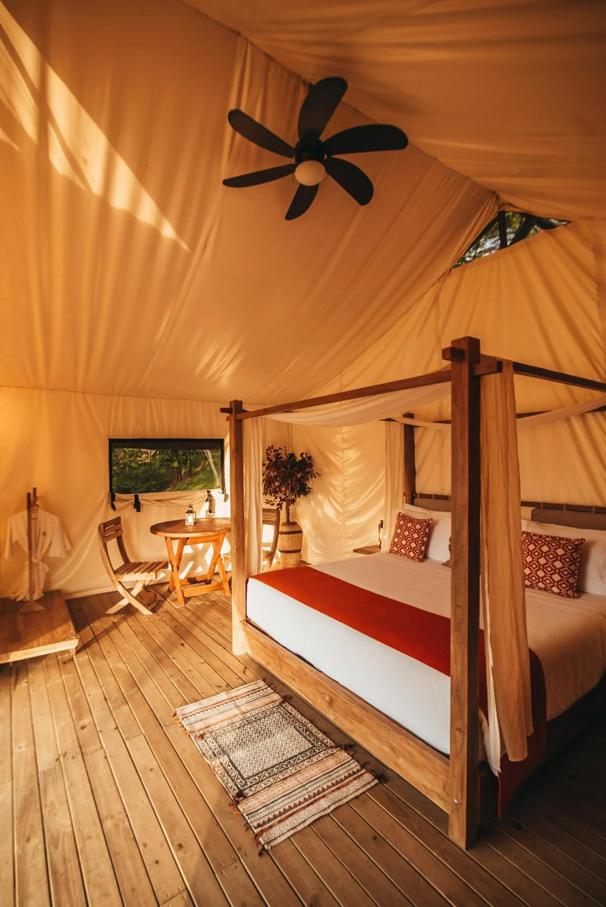Decorative detail, Bed in Glamping Entre Rios