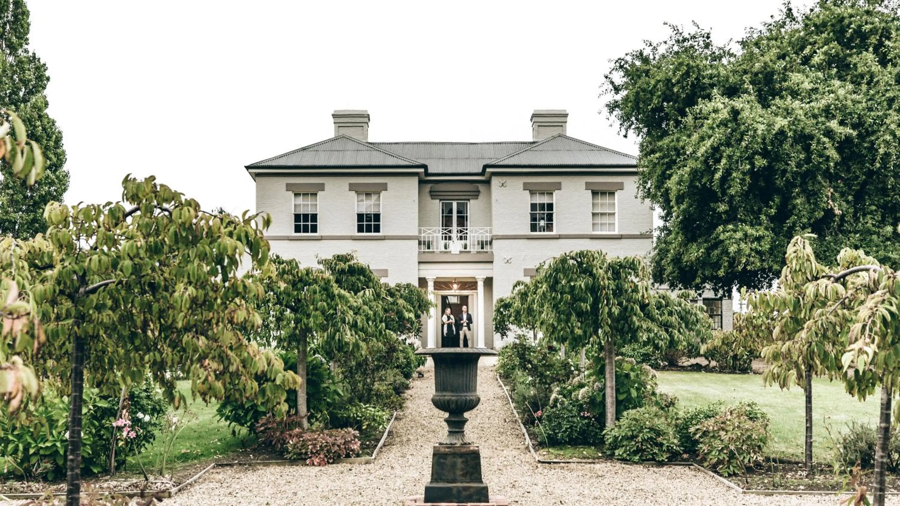 Facade/entrance in Prospect Country House & Restaurant