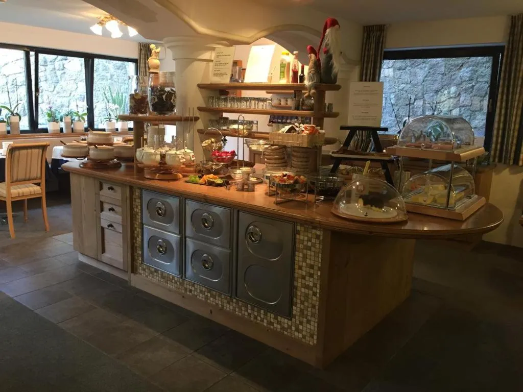 Garni Residence Trocker