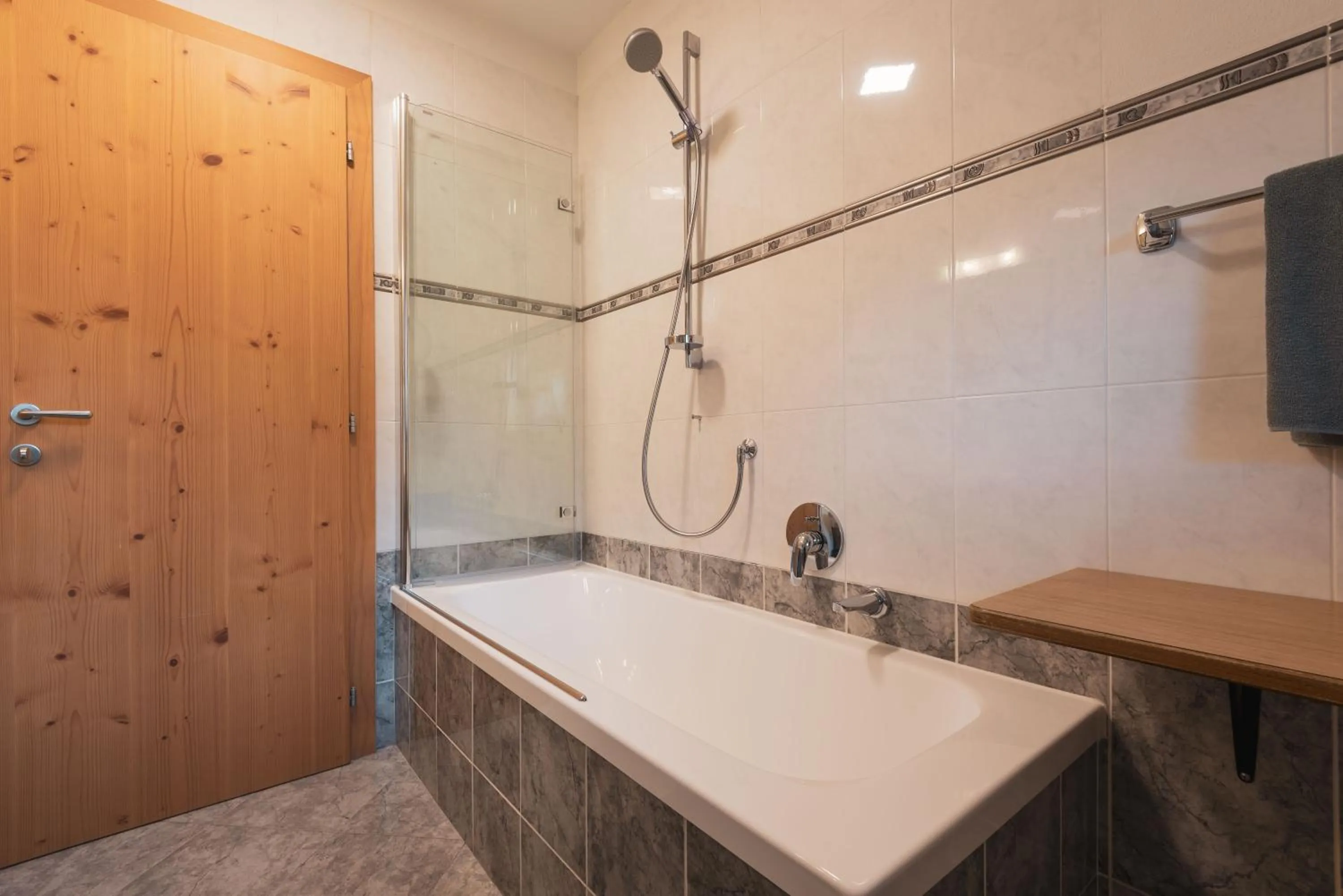 Garni Residence Trocker