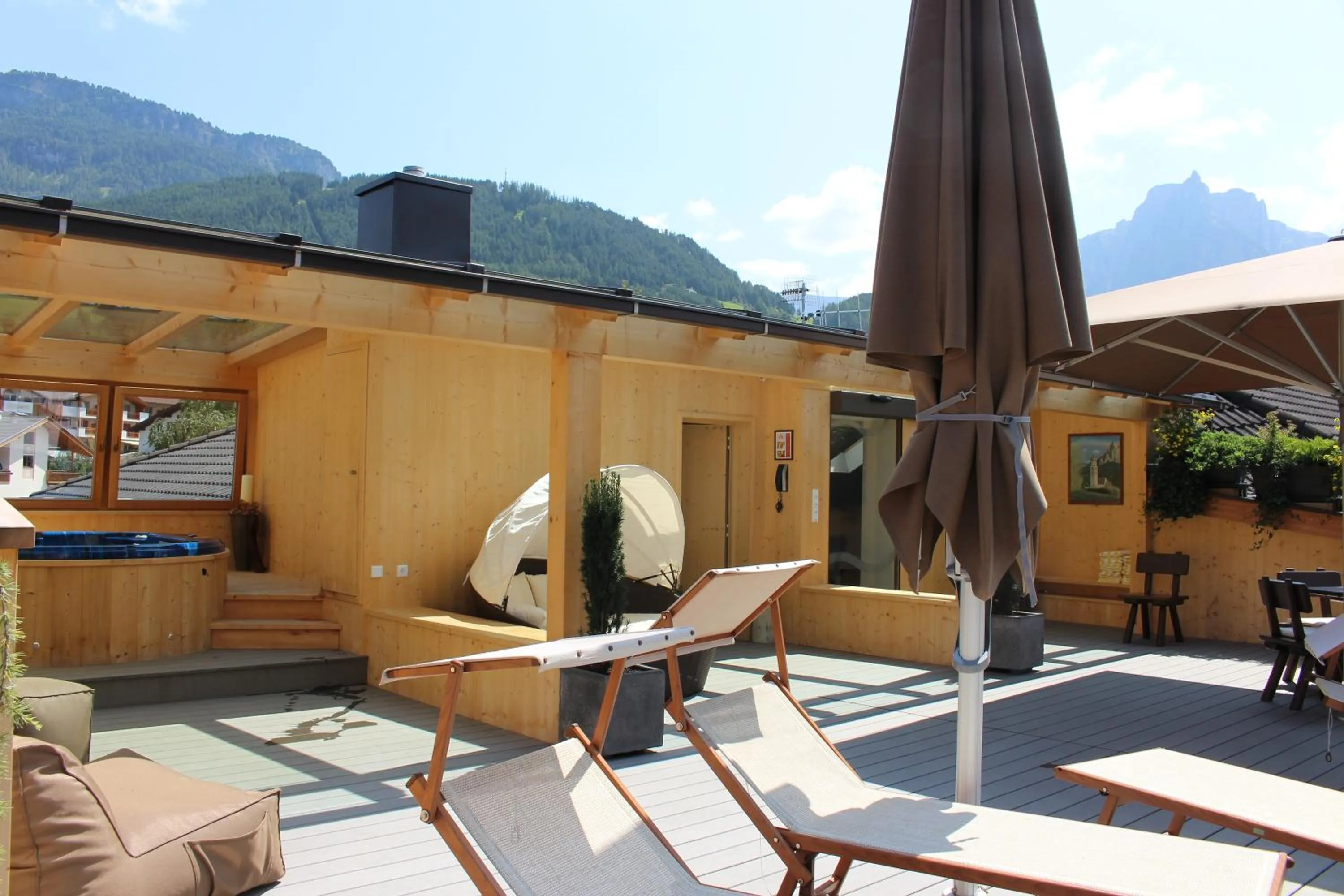 Garni Residence Trocker