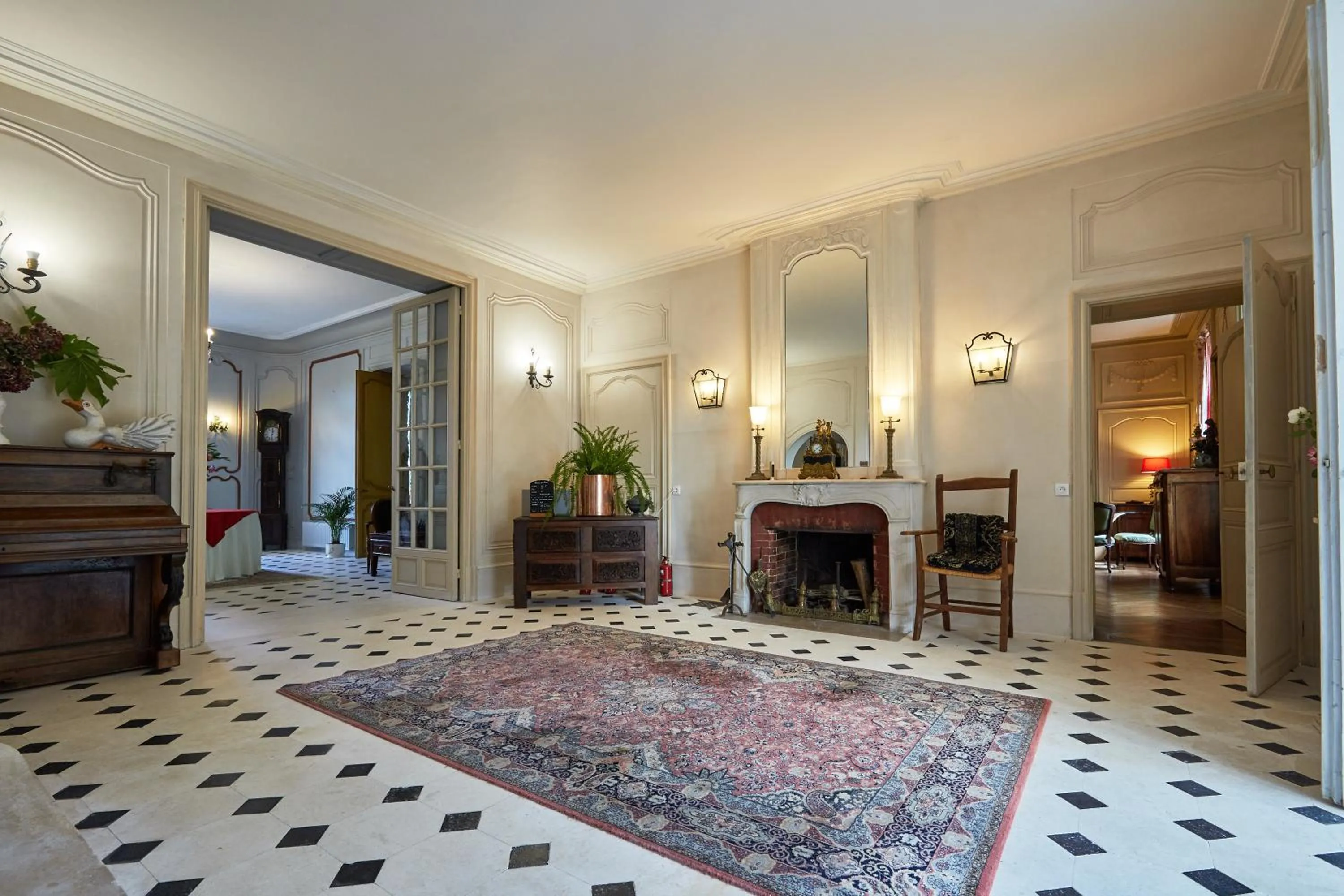 Lobby or reception in Chateau des Monts
