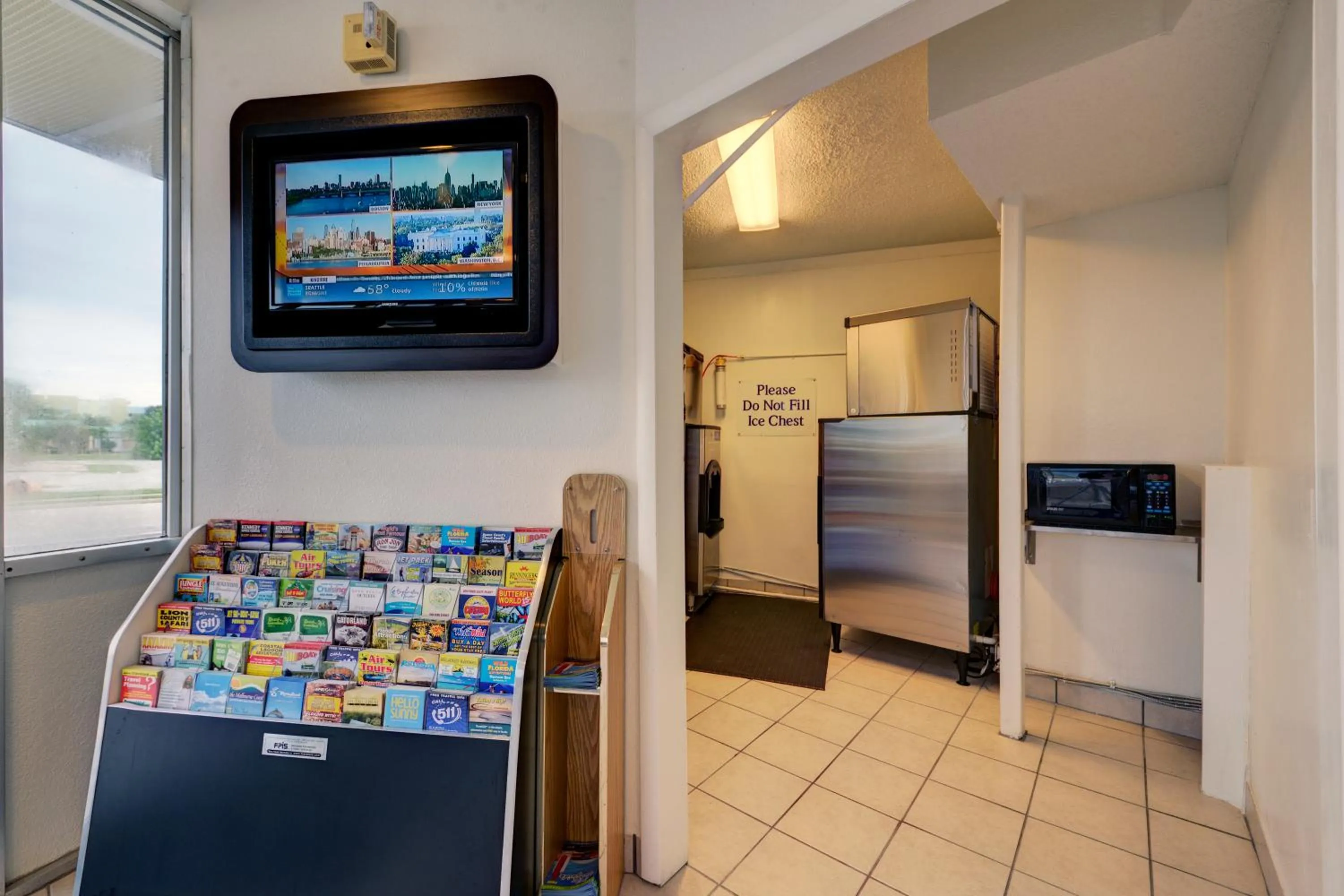 Lobby or reception in Motel 6-Cocoa Beach, FL