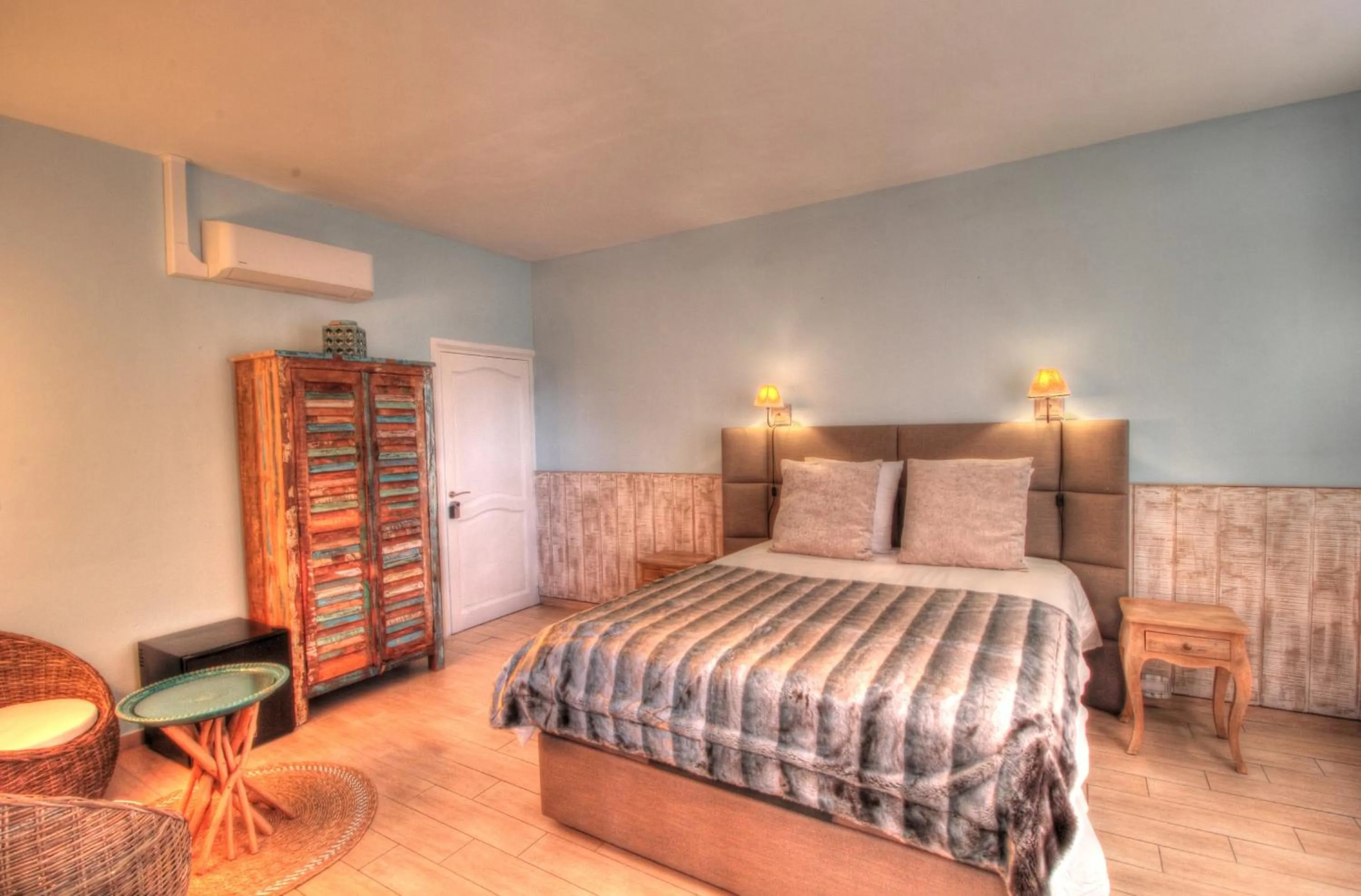 Bedroom in La Demeure de l'Arche