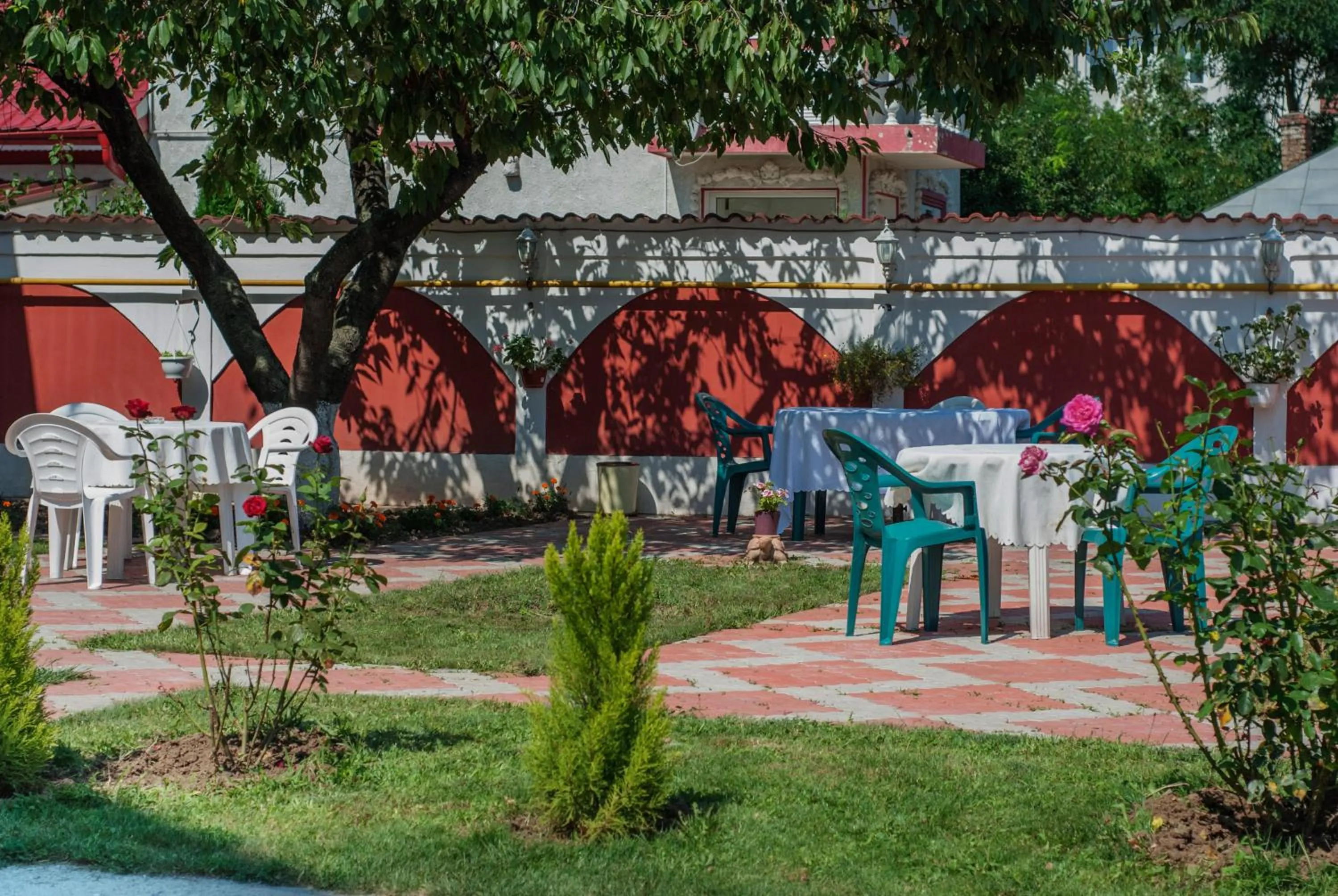 BBQ facilities in Hotel Cristian