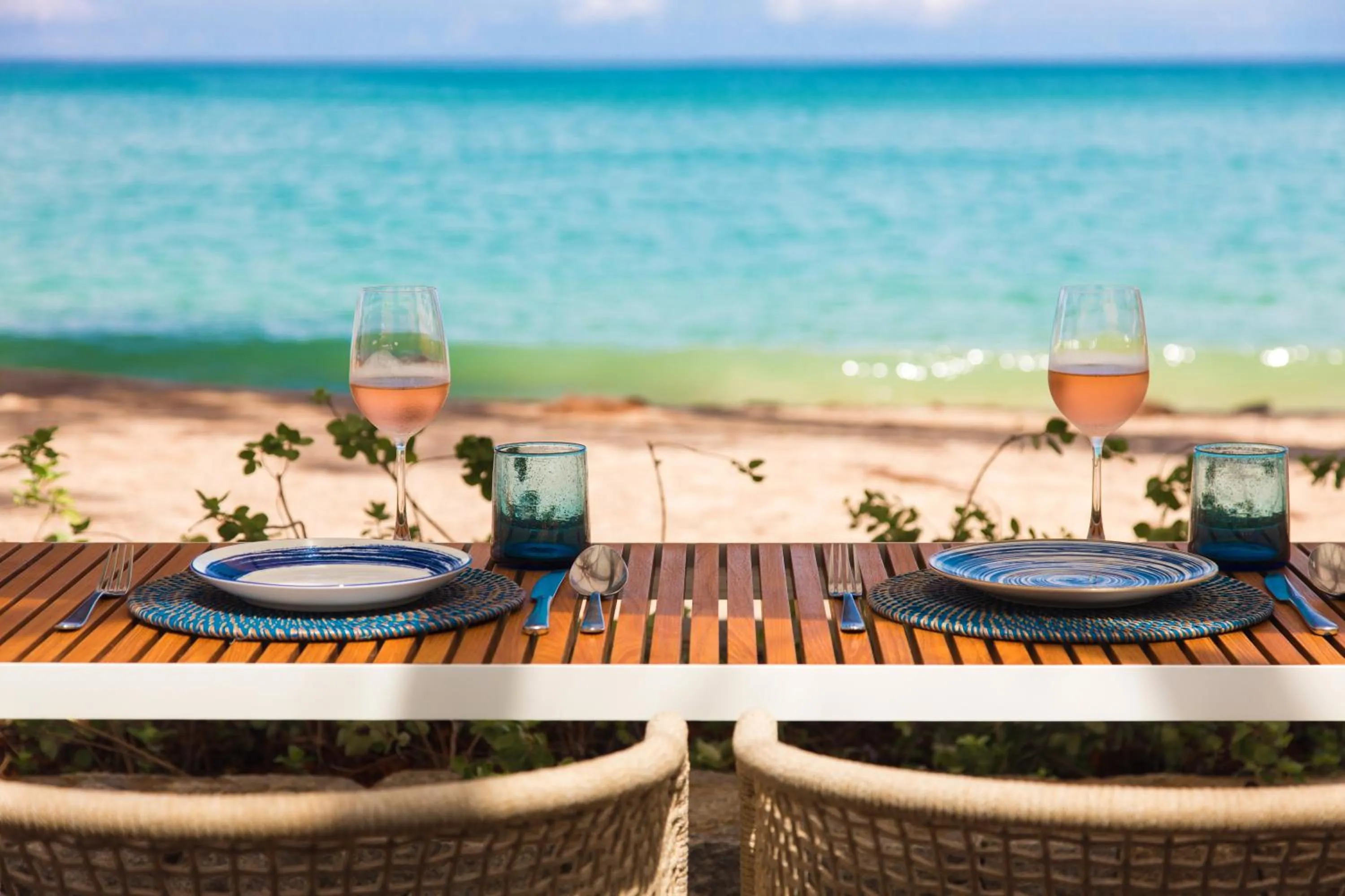 Restaurant/places to eat in Twinpalms MontAzure Phuket