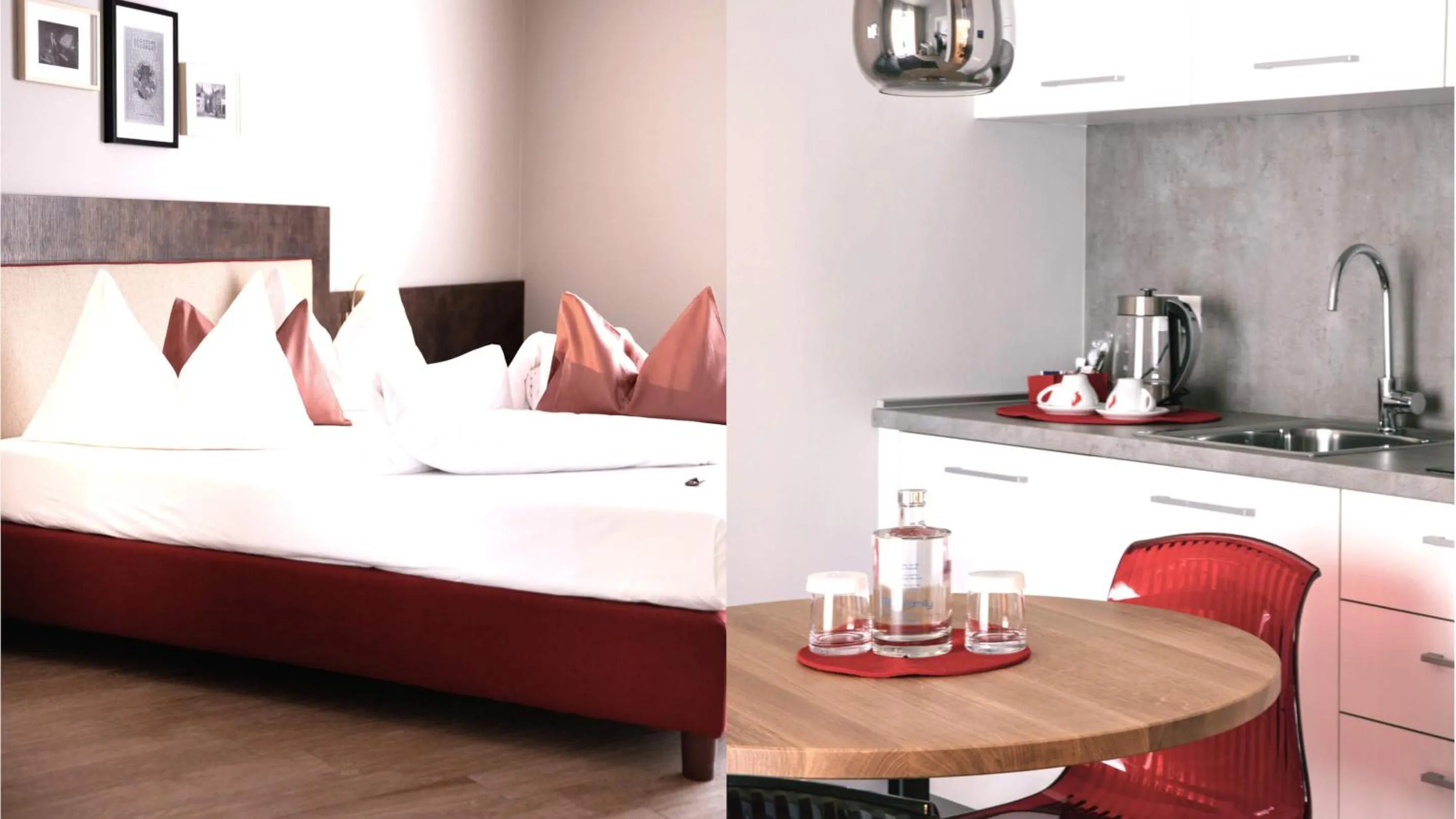 Bed in City Hotel Merano