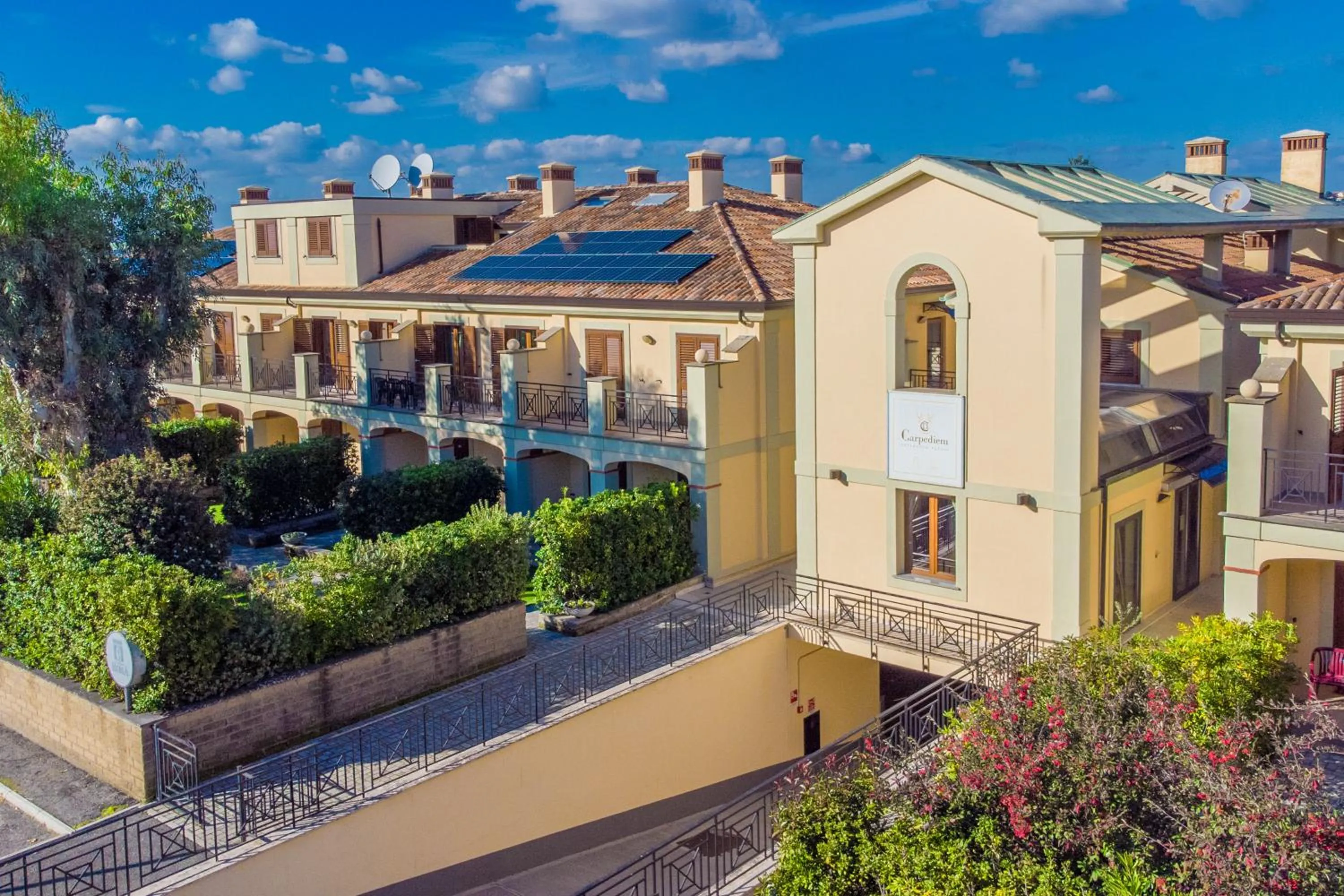 Facade/entrance in Carpediem Roma Golf Club