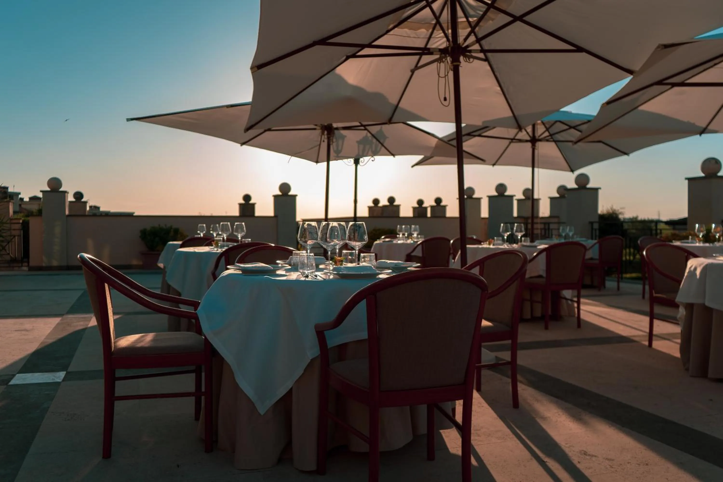 Restaurant/places to eat in Carpediem Roma Golf Club