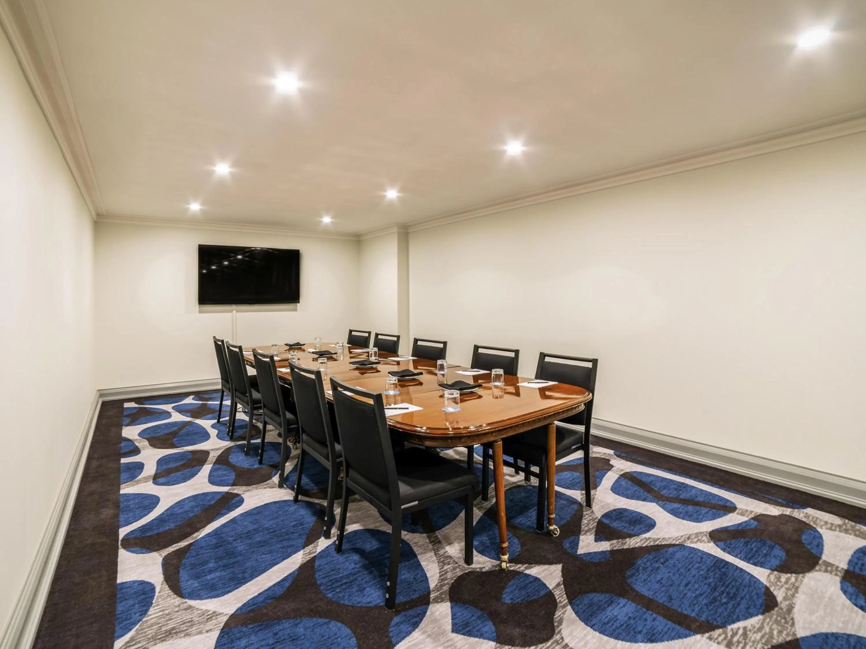 Business facilities in Pullman Cairns International